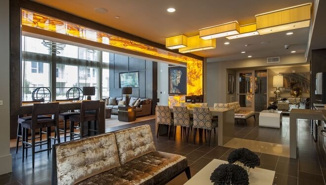 Pearl 21 Eleven Clubhouse | Upper Kirby Apartments | Apartments in Houston, TX
