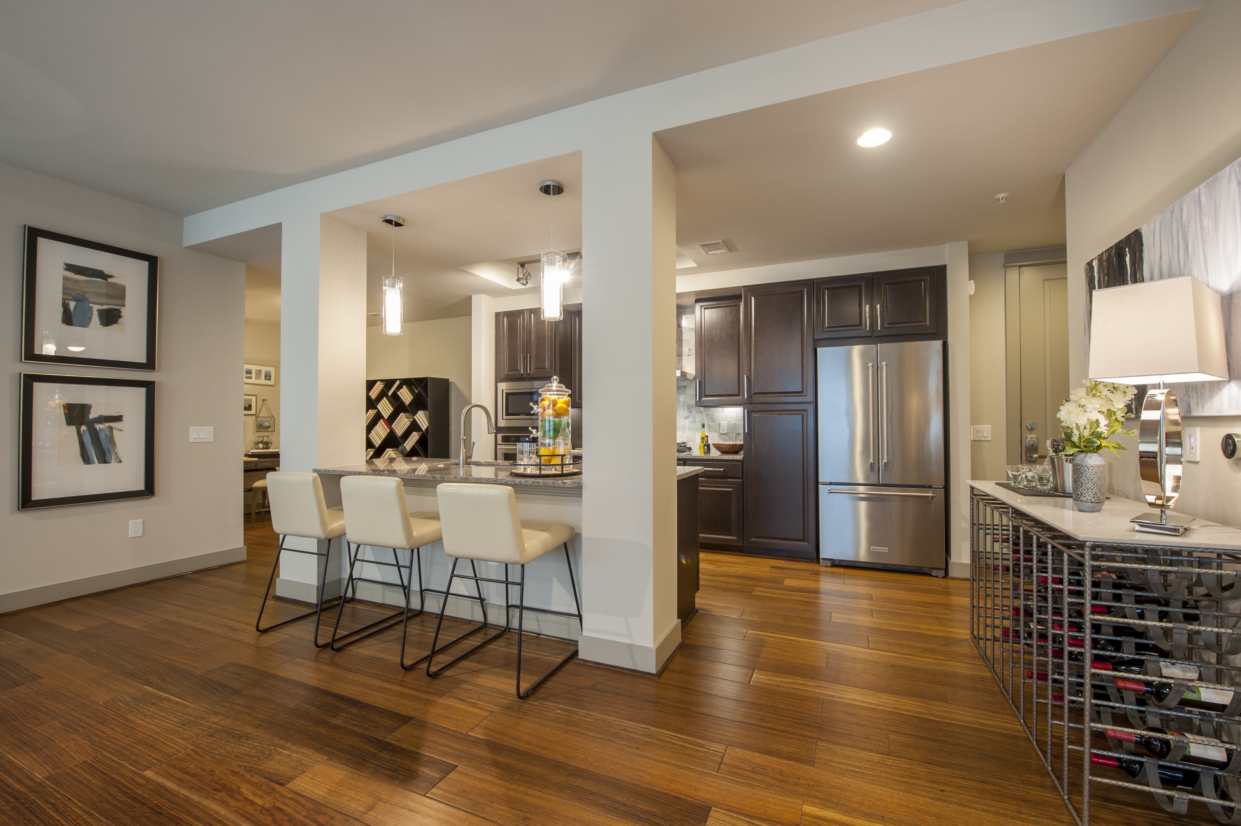 Pearl Residences at City Centre Apartment Kitchen and Dinning Room | Houston, TX Apartments | Houston CityCentre Apartments
