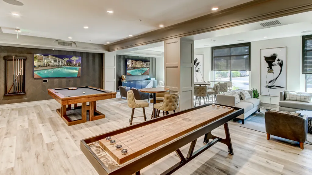 The Murphy Resident Lounge | Apartments in Irvine |, CA Apartments