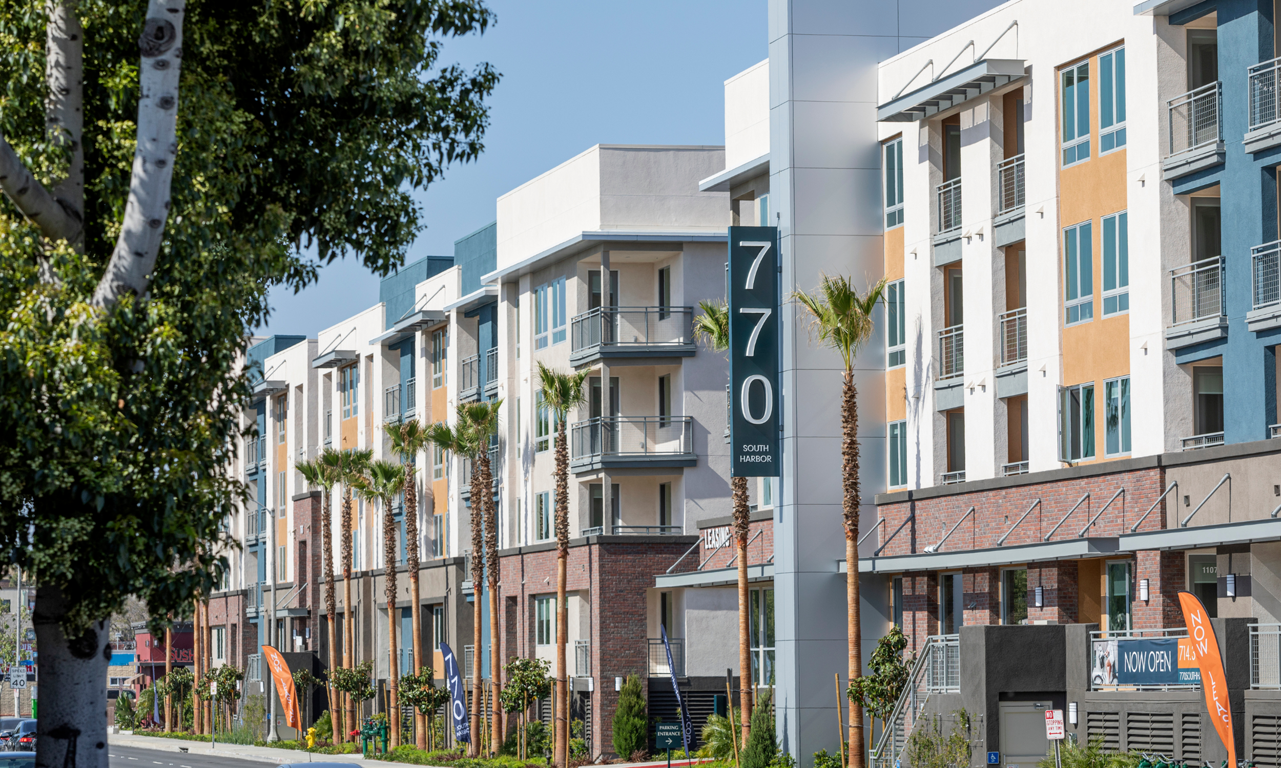 770 South Harbor | Fullerton, CA Apartments | Apartments in Fullerton