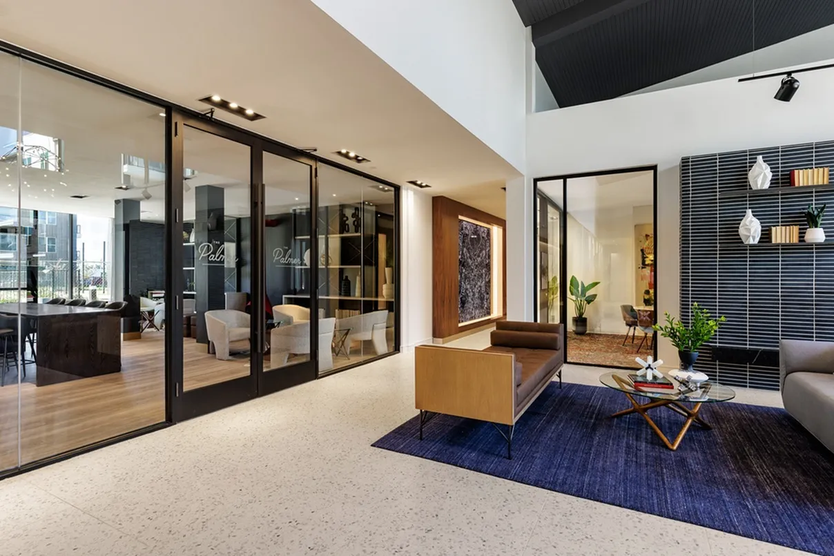 The Palmer Clubhouse | Apartments in Houston, Texas