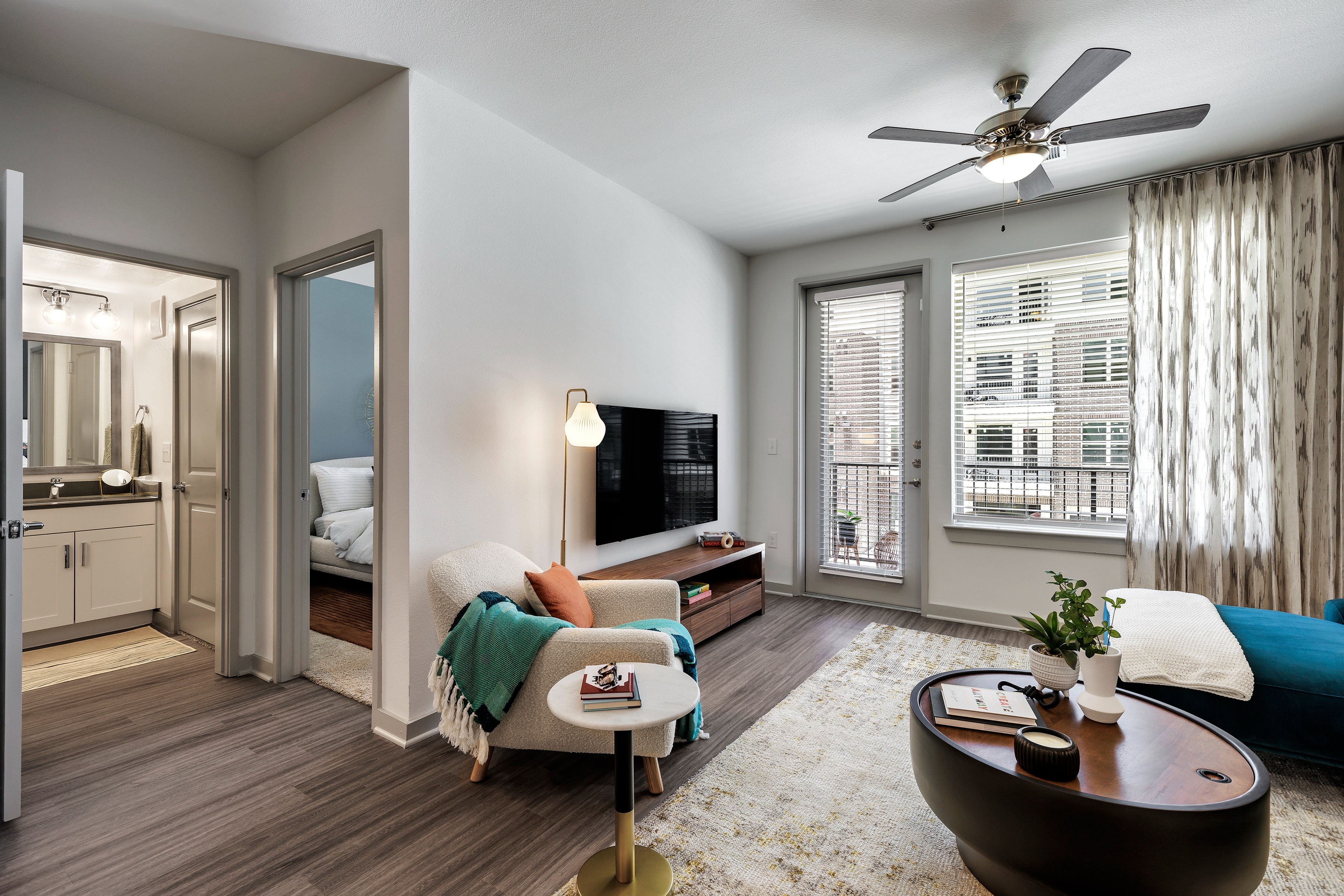 The Palmer Living Room | Apartments in Houston, Texas