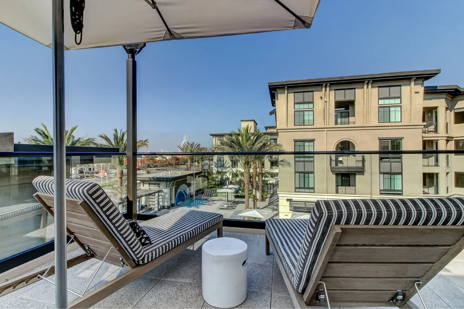 The Murphy Irvine Rooftop | Apartments in Irvine | Irvine, California Apartments
