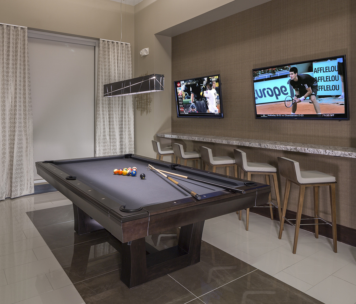 The Fountains at Memorial City Billards | Memorial City Living | Houston,TX Apartments