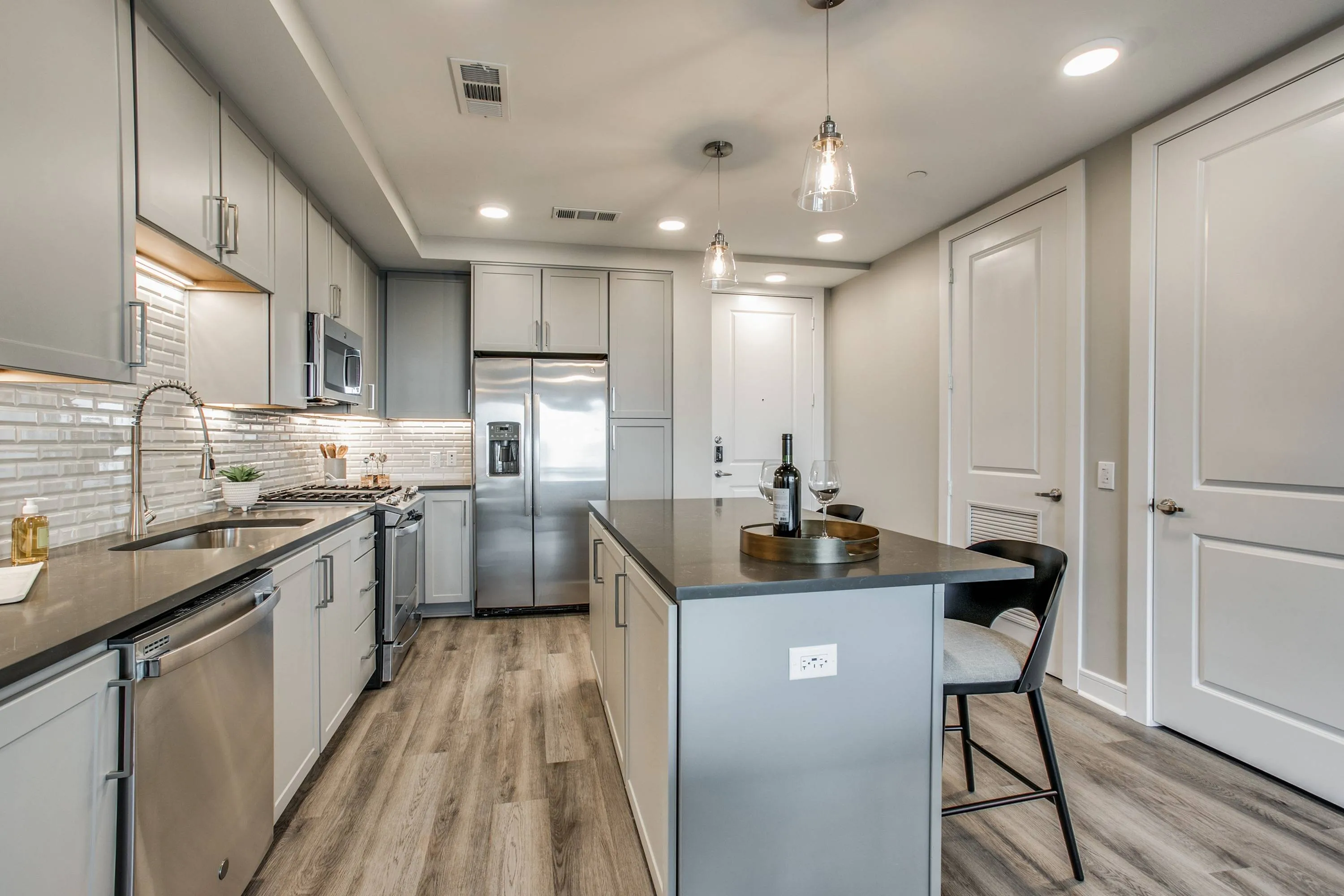 The McKinley at Memorial City Kitchen Island | Memorial City Living | Hoston,TX Apartments