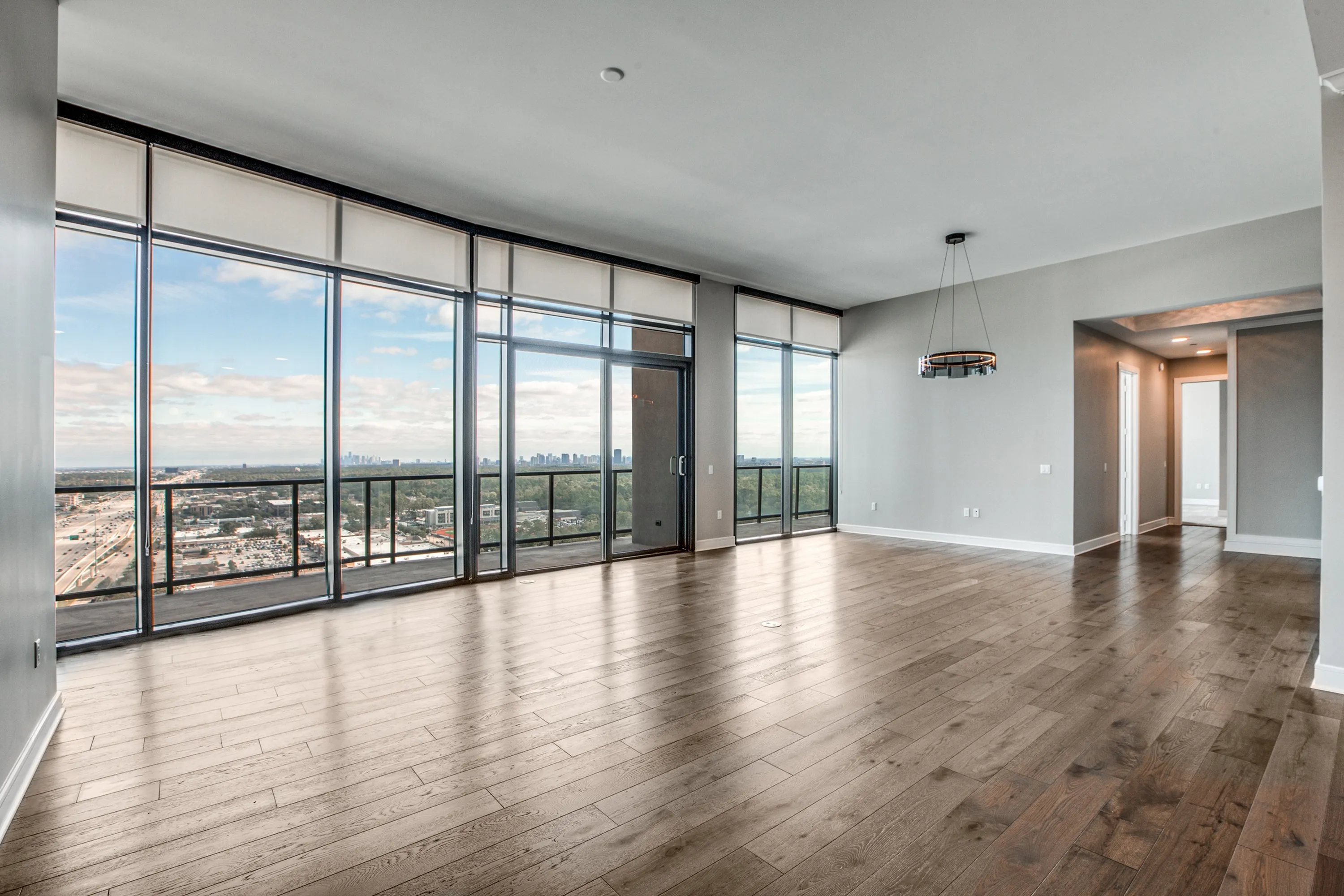 The McKinley at Memorial City Penthouse Views | Memorial City Living | Hoston,TX Apartments