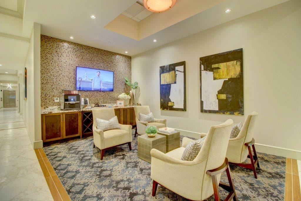 The McCarthy at Memorial City lounge area | Houston, TX Apartments | Apartments in Houston, TX