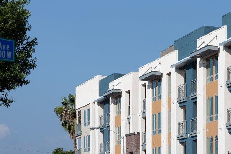 770 South Harbor | Fullerton, CA Apartments | Apartments in Fullerton