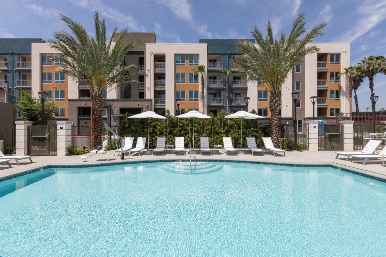 770 South Harbor | Fullerton, CA Apartments | Apartments in Fullerton