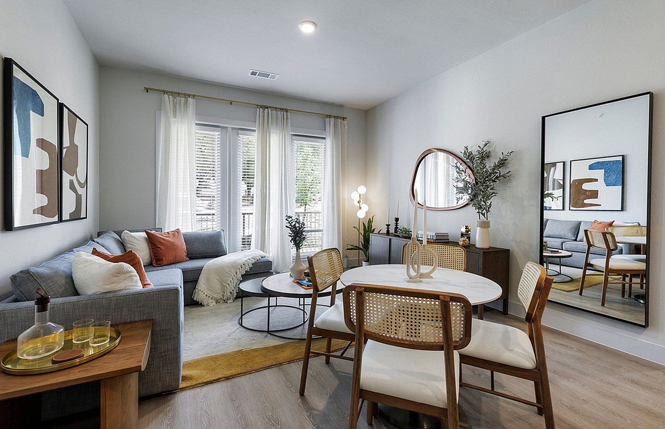 Brooks Air Force Base Apartments | Apartments in Brooks Air Force Base | Apartments near Brooks Air Force Base | City Base Apartments | Apartments in base city | Caroline at Brooks | SAN ANTONIO, TEXAS