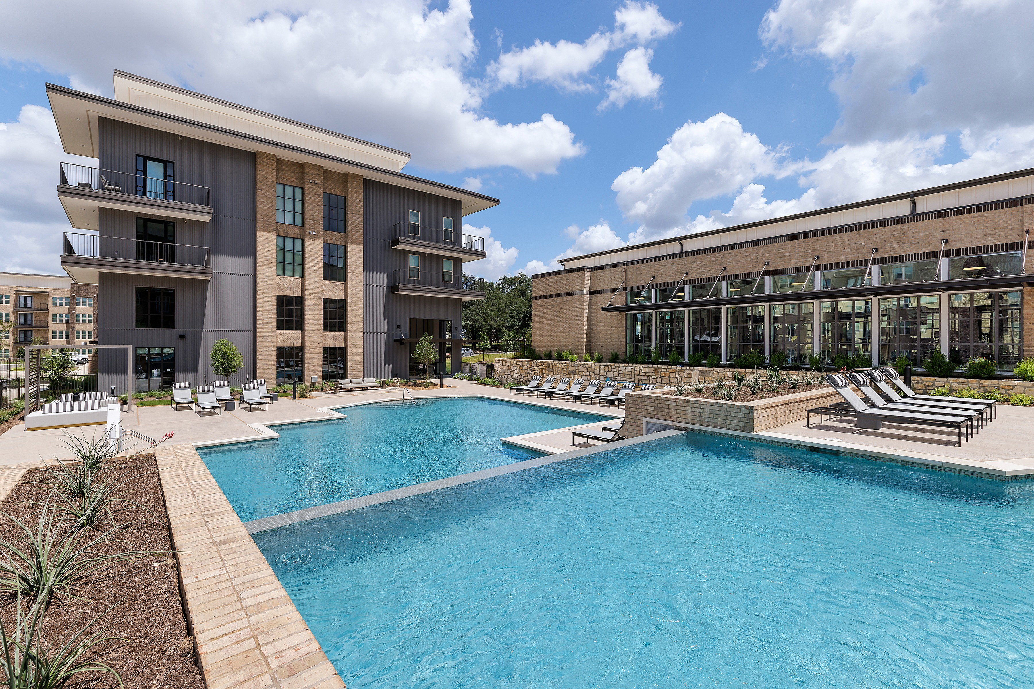 Brooks Air Force Base Apartments | Apartments in Brooks Air Force Base | Apartments near Brooks Air Force Base | City Base Apartments | Apartments in base city