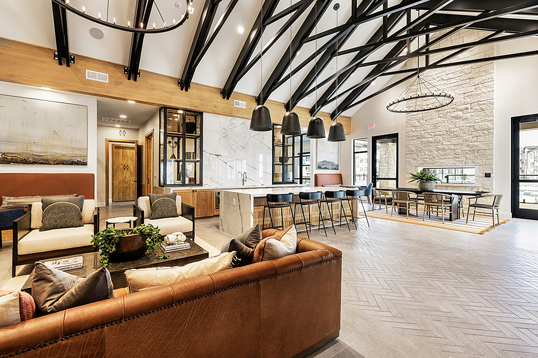 Resident Lounge | Caroline Georgetown | Georgetown, TX | Apartments