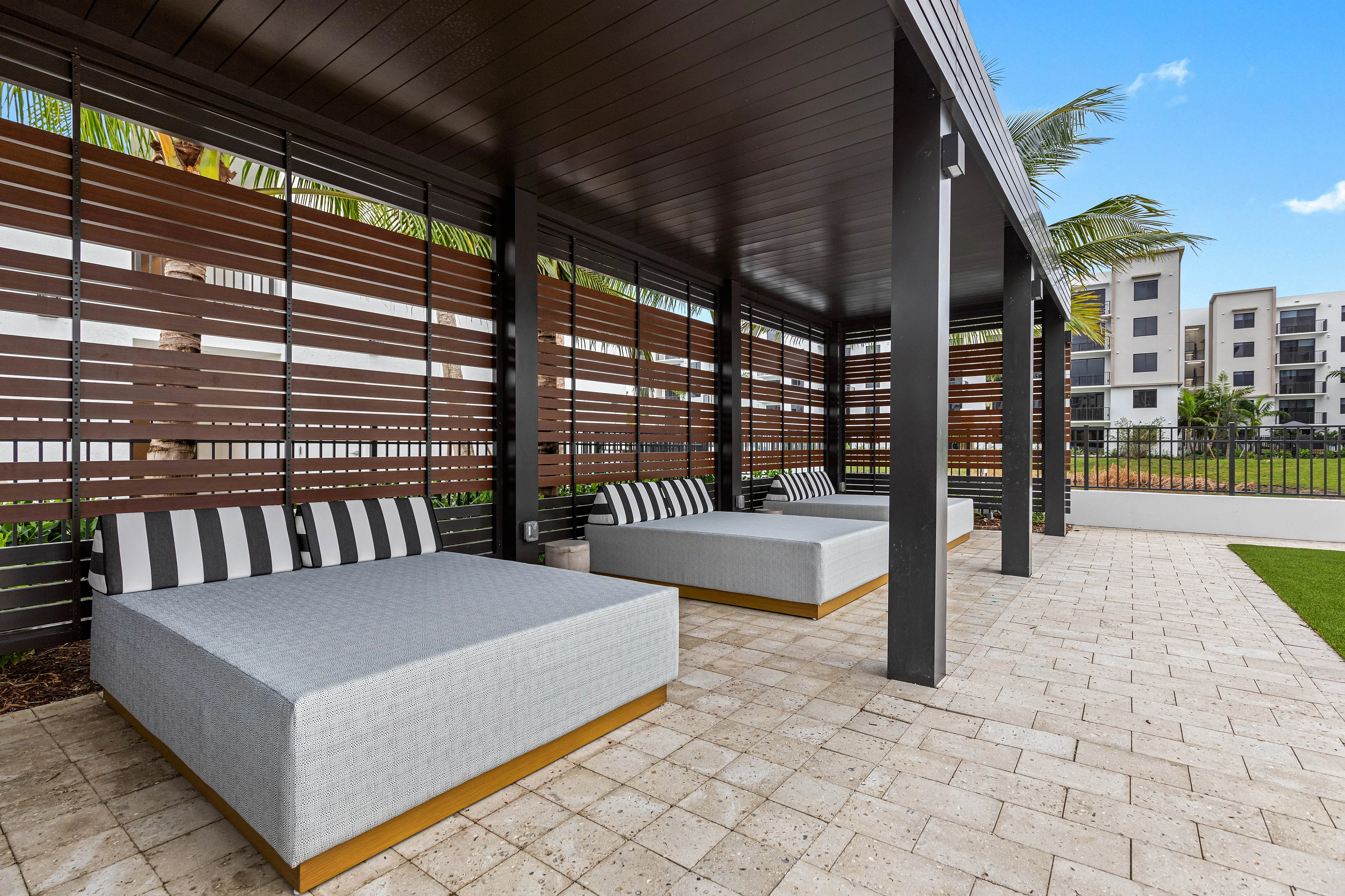 Caroline Golden Glades | North Miami Apartments | Miami, Florida