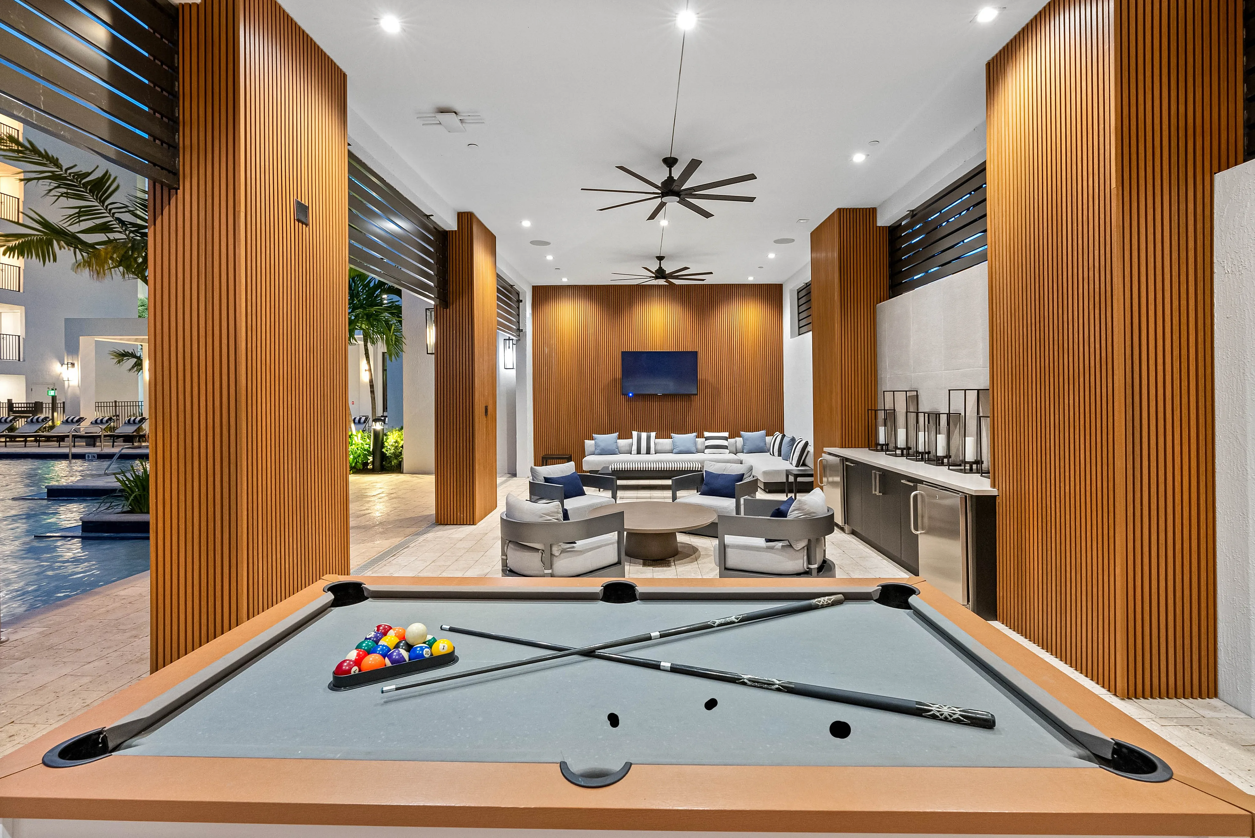 Caroline Golden Glades | North Miami Apartments | Miami, Florida