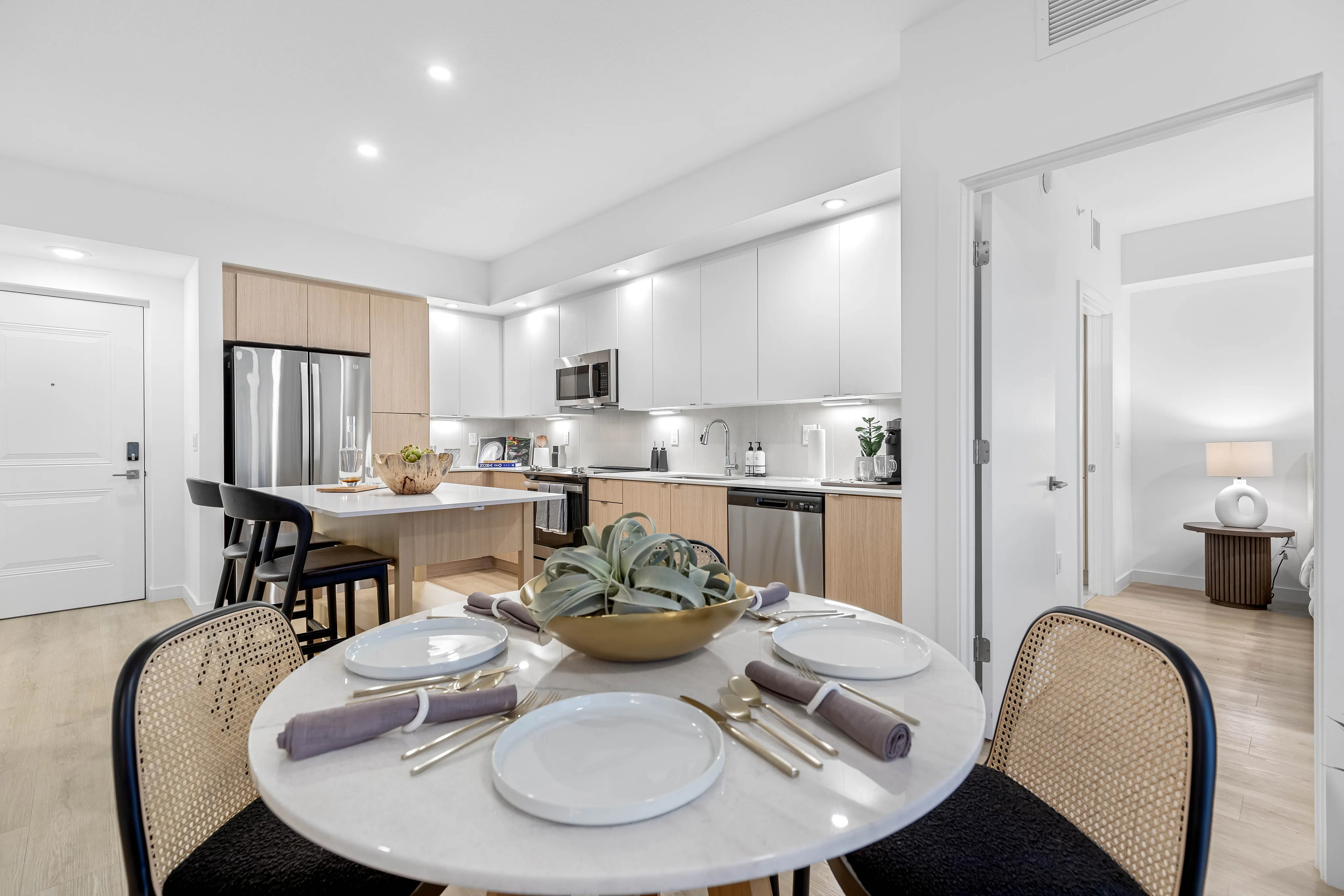 Caroline Golden Glades | North Miami Apartments | Miami, Florida
