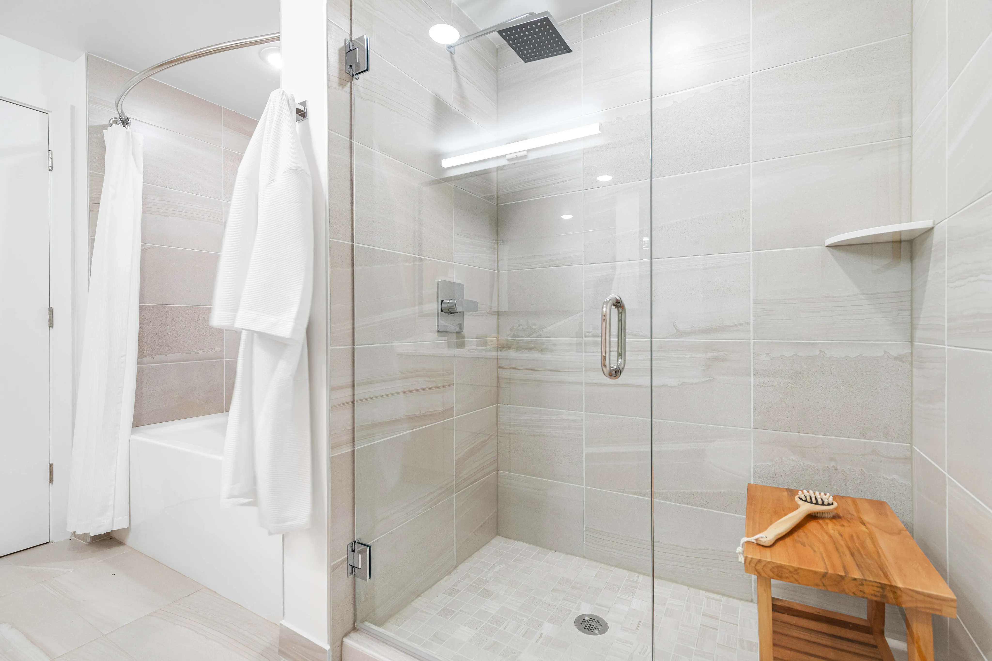 Caroline Golden Glades | North Miami Apartments | Miami, Florida