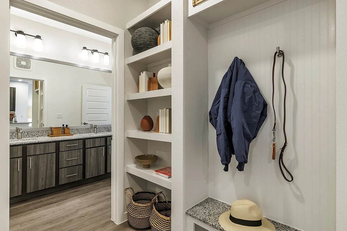 Caroline Longhorn Quarry | San Antonio Apartments | Apartments in San Antonio, TX