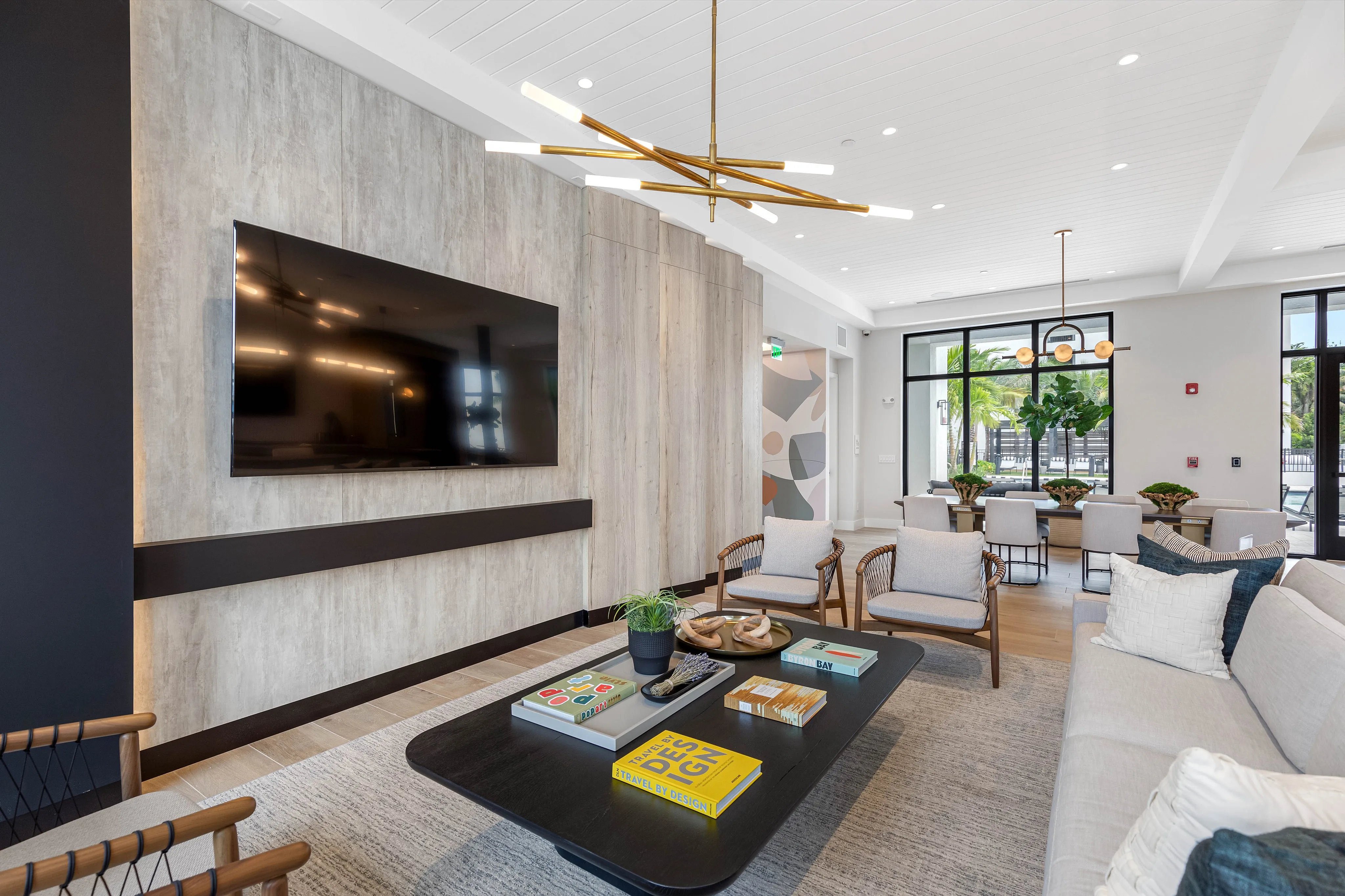 Caroline Golden Glades | North Miami Apartments | Miami, Florida