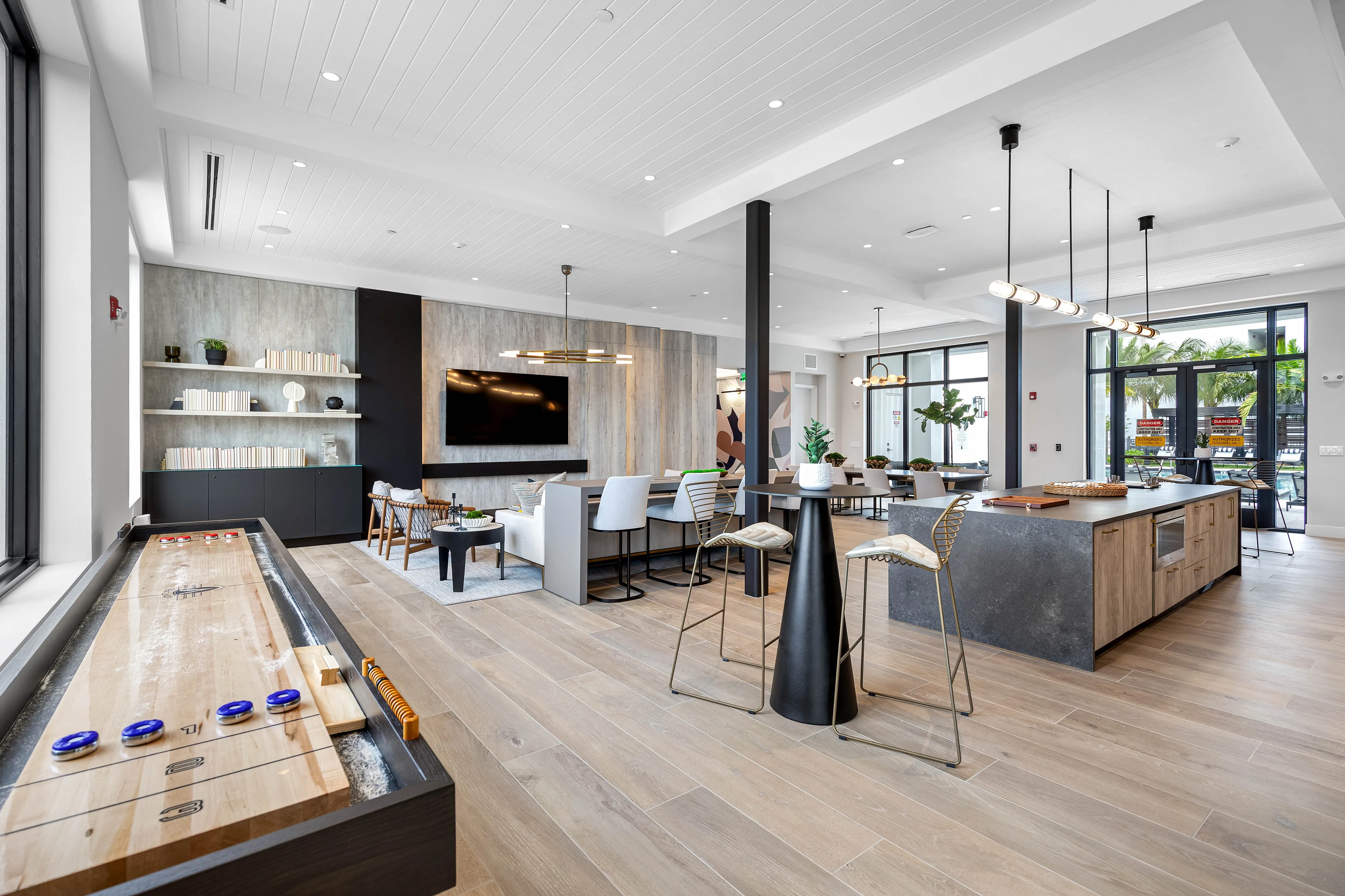 Caroline Golden Glades | North Miami Apartments | Miami, Florida