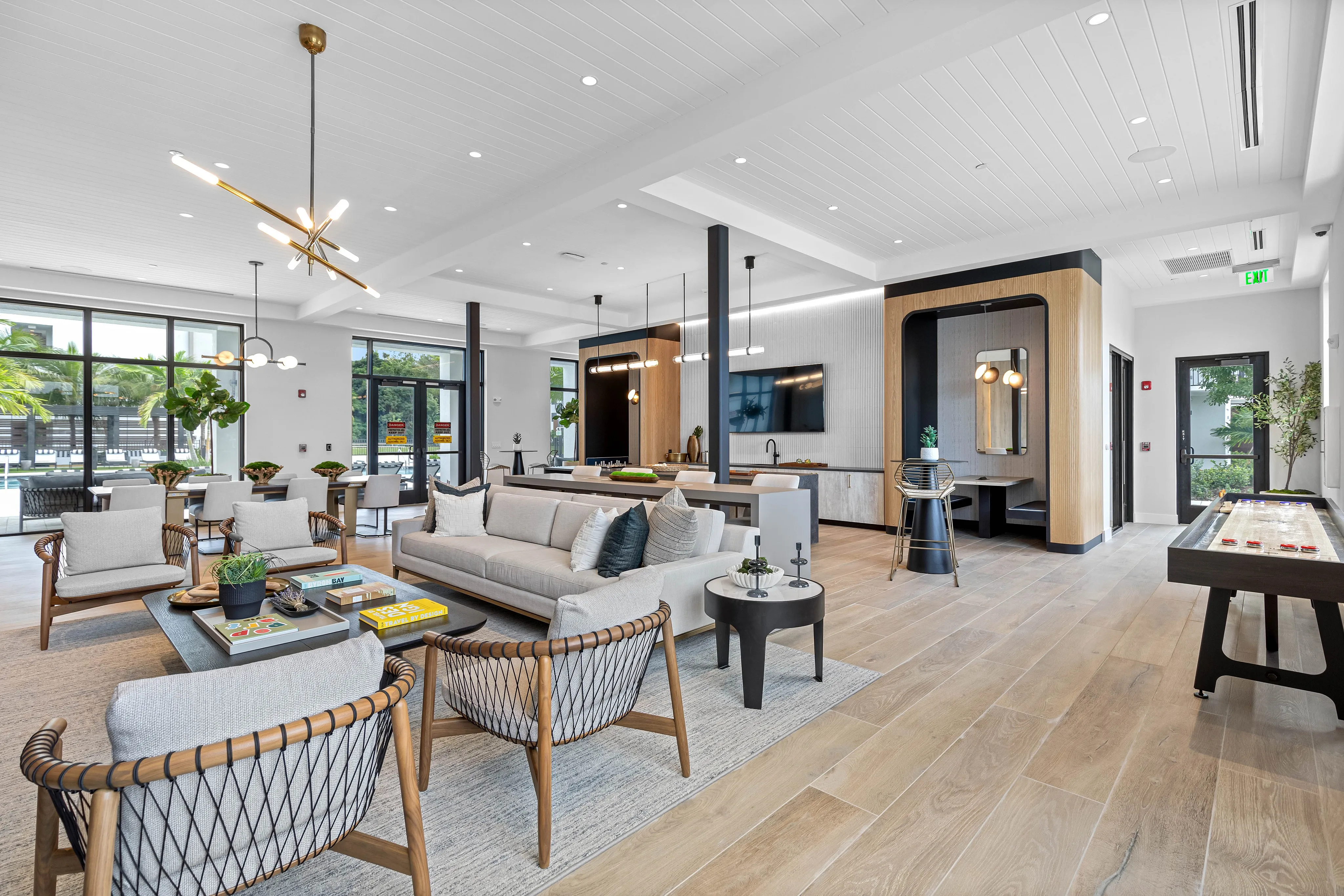 Caroline Golden Glades | North Miami Apartments | Miami, Florida