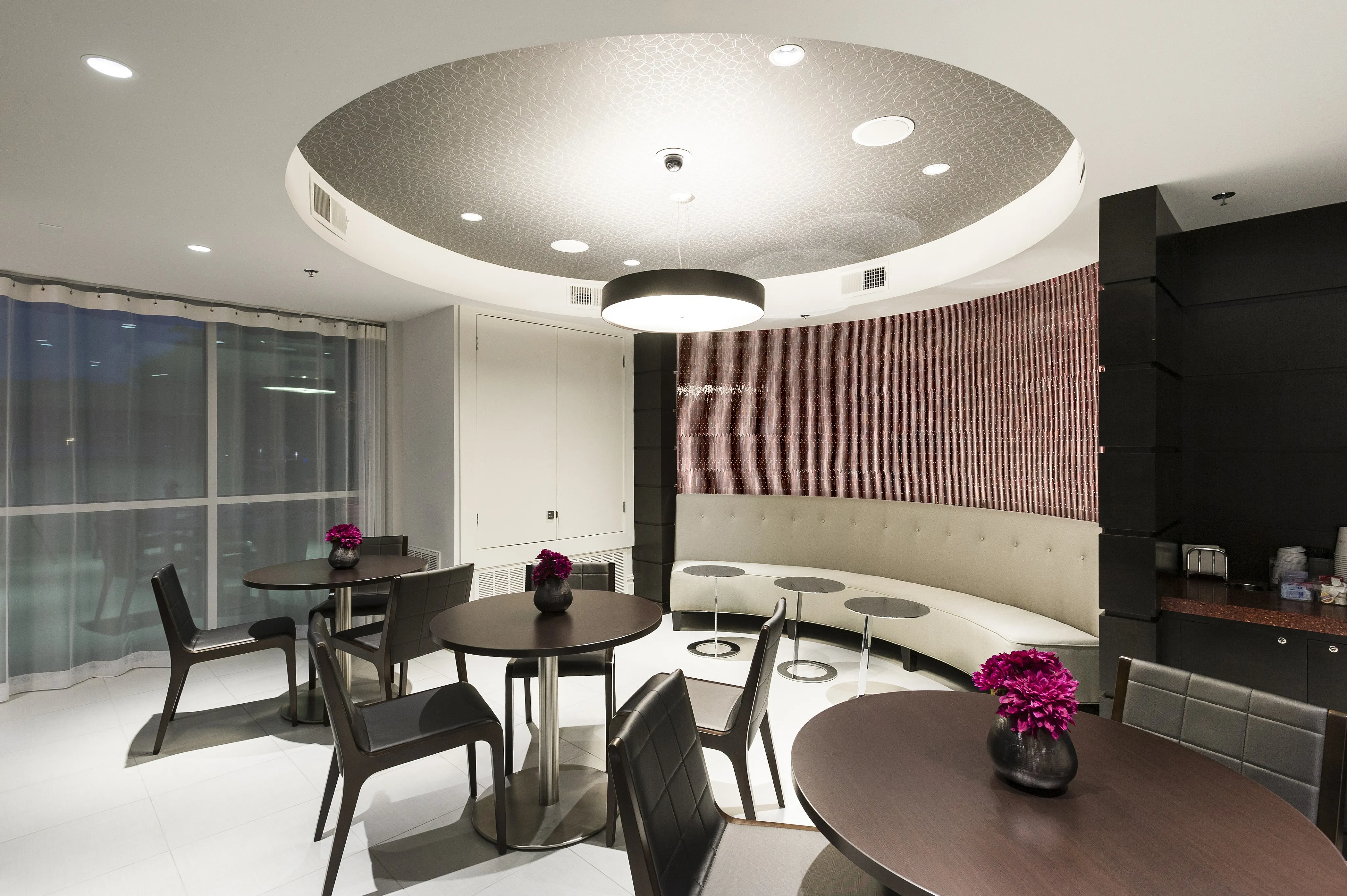 Pearl Greenway | Houston, TX Apartments | Greenway Plaza | Upper Kirby Apartments