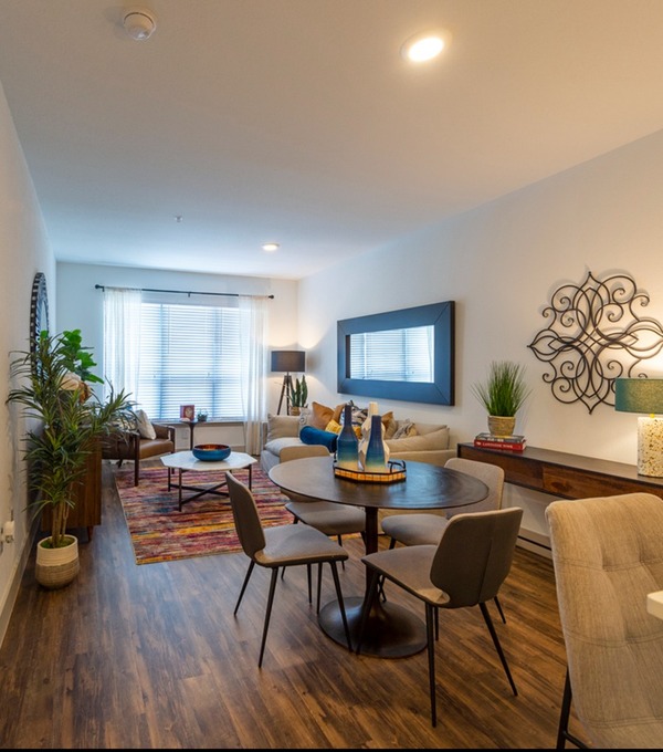 Pearl Midtown Apartment Bedroom | Midtown Houston Living | Apartments in Houston, TX