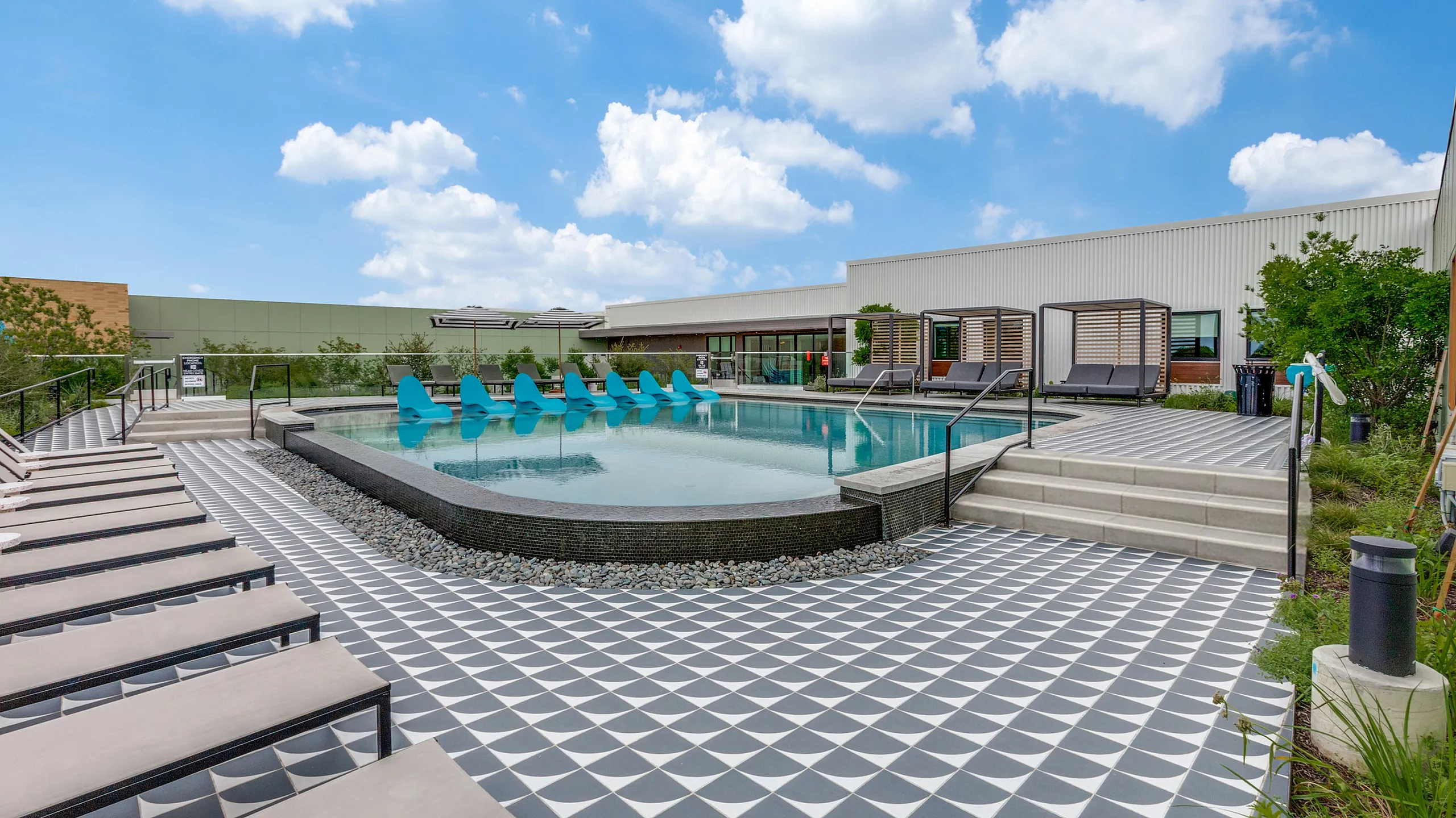 pearl springdale rooftop lounge