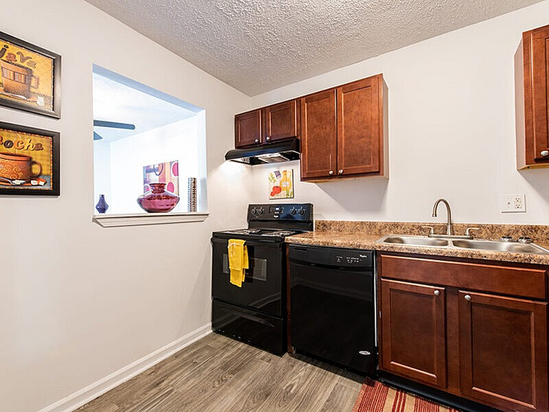 Open Kitchen