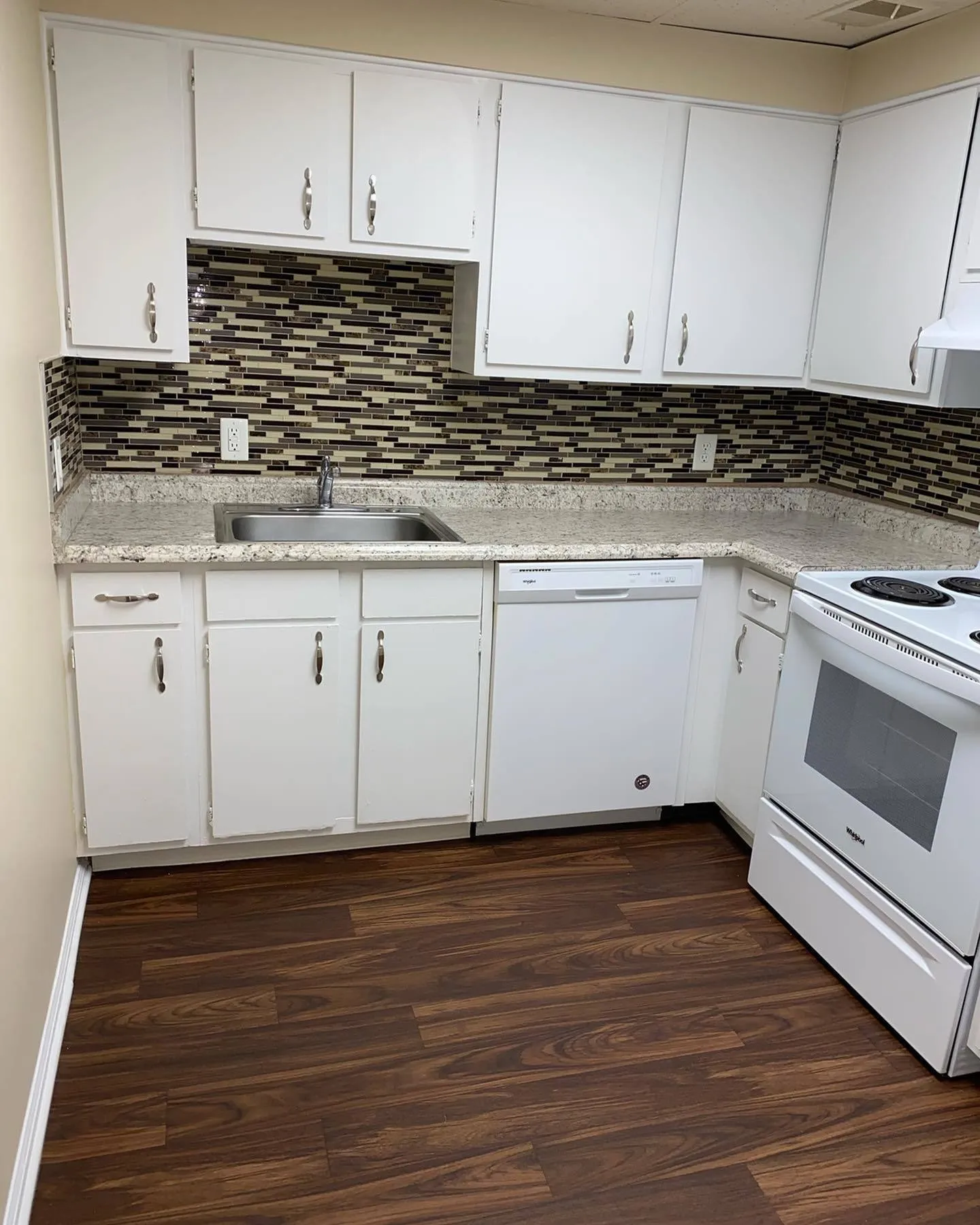 Great Counter Space
