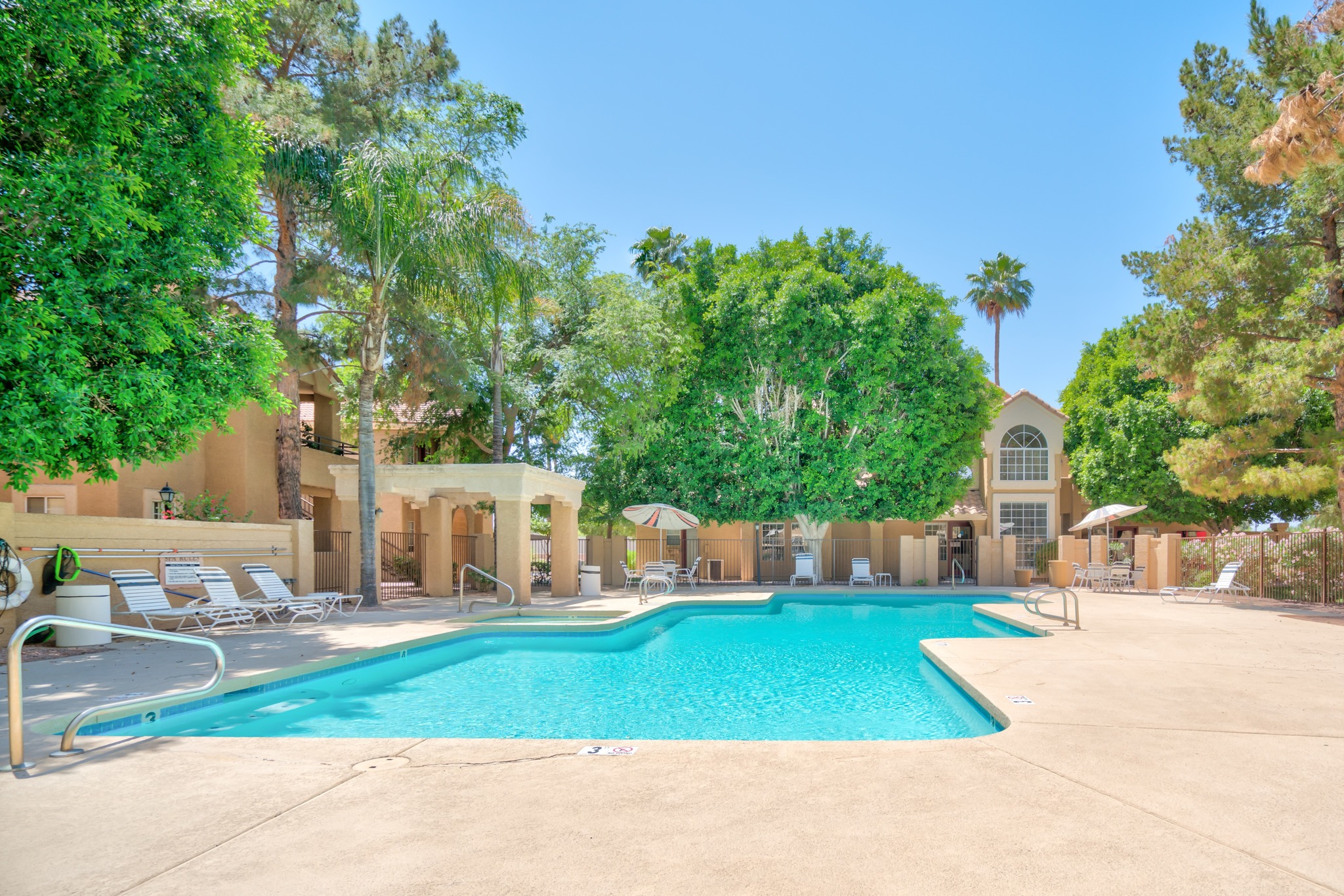 Sparkling Pool
