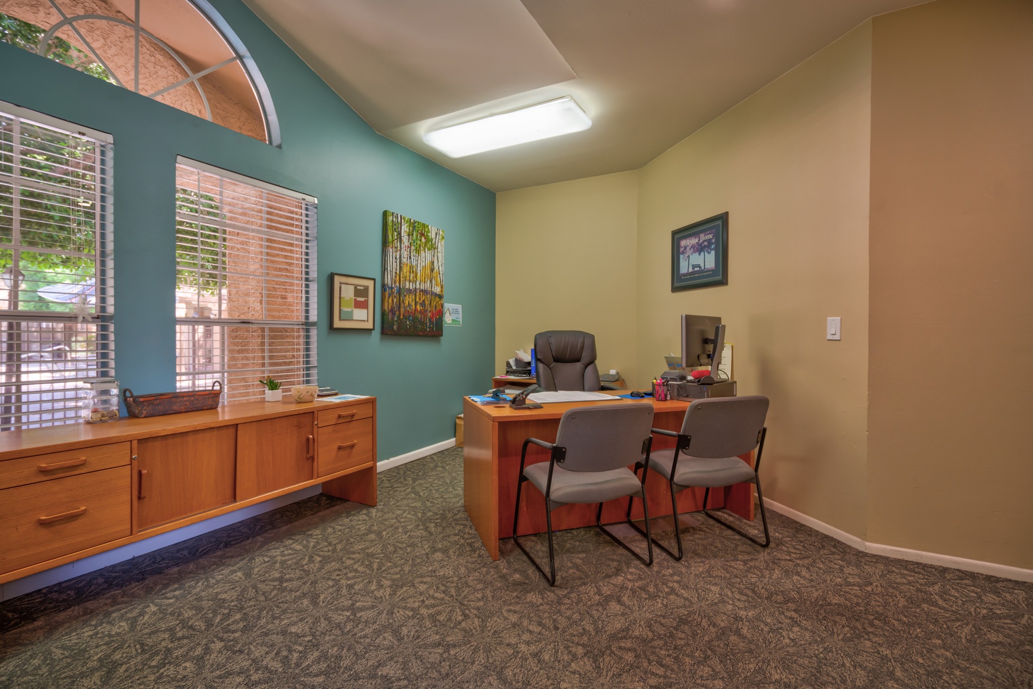 Leasing Office