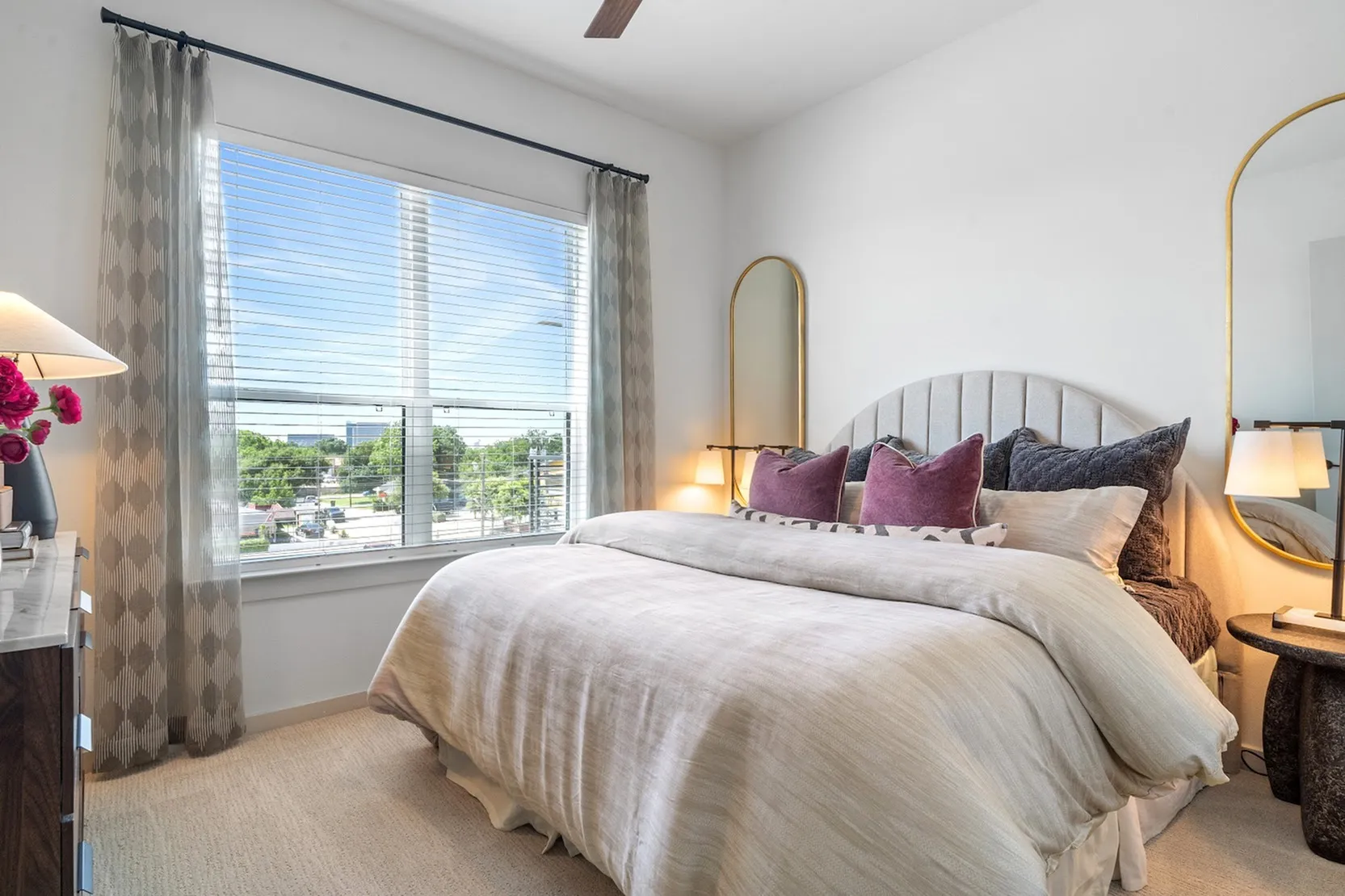 Elegant Master Bathroom | Apartments Plano, TX | The Emory