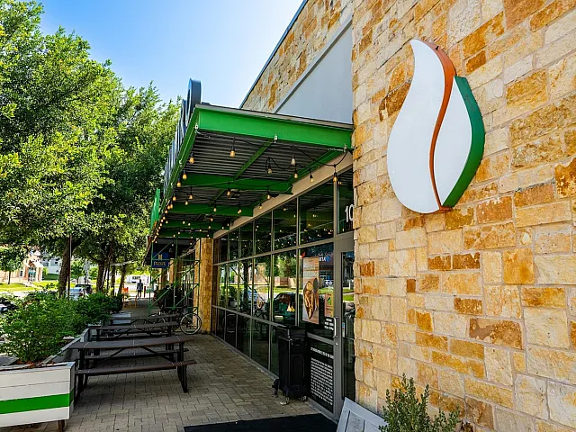 Chi lantro at South Shore District