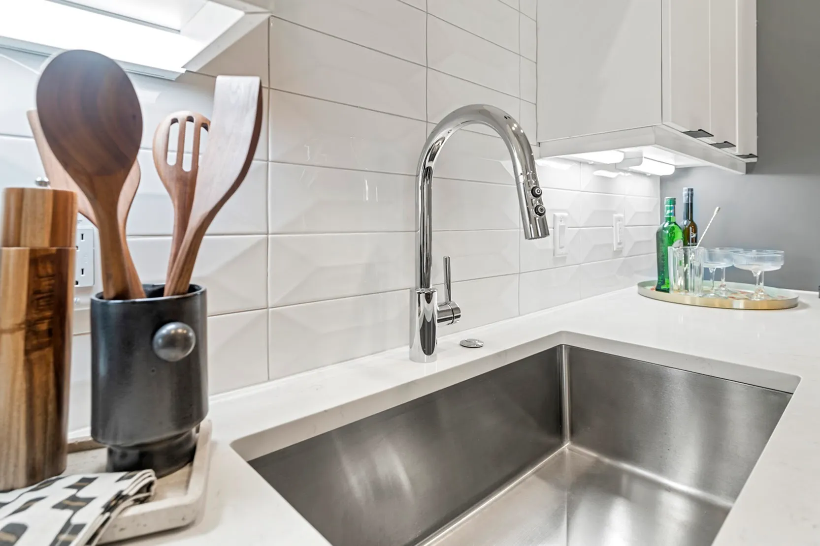 Undermount Farmhouse Style Sink