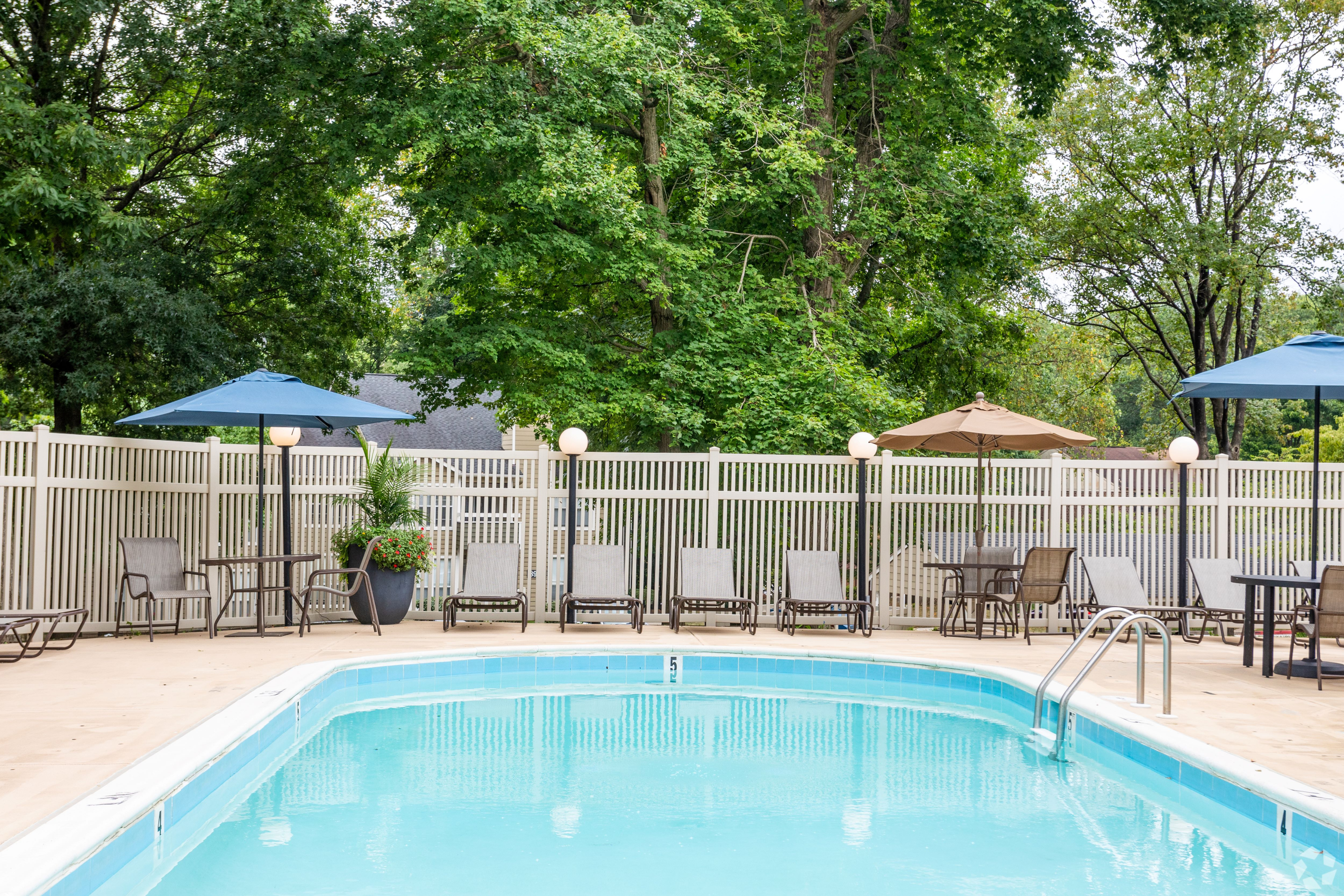 Pool at Autumn Columbia Apartments for Rent in Columbia Maryland