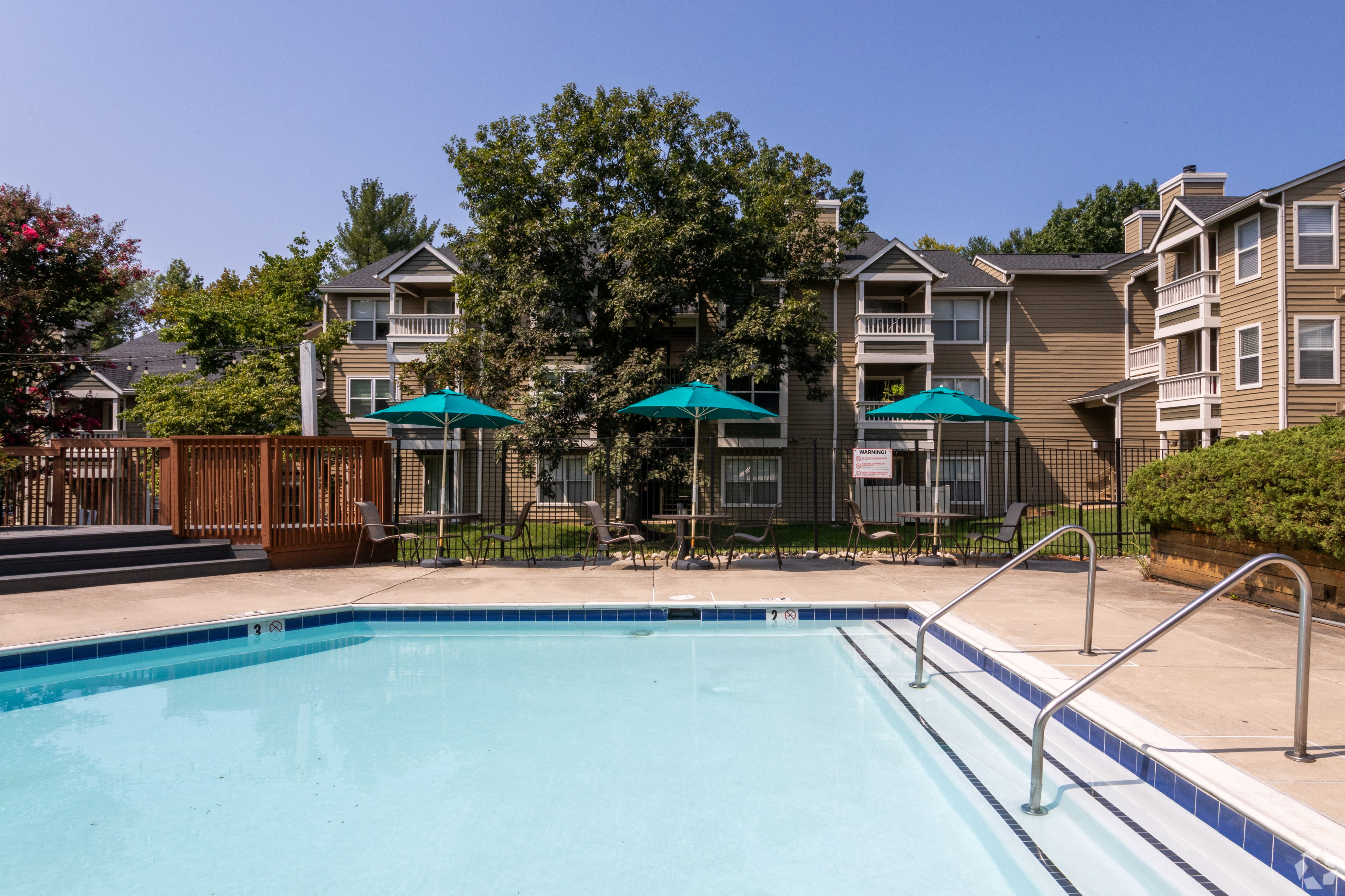Resort-Style Pool at Autumn Town Center Rental Community