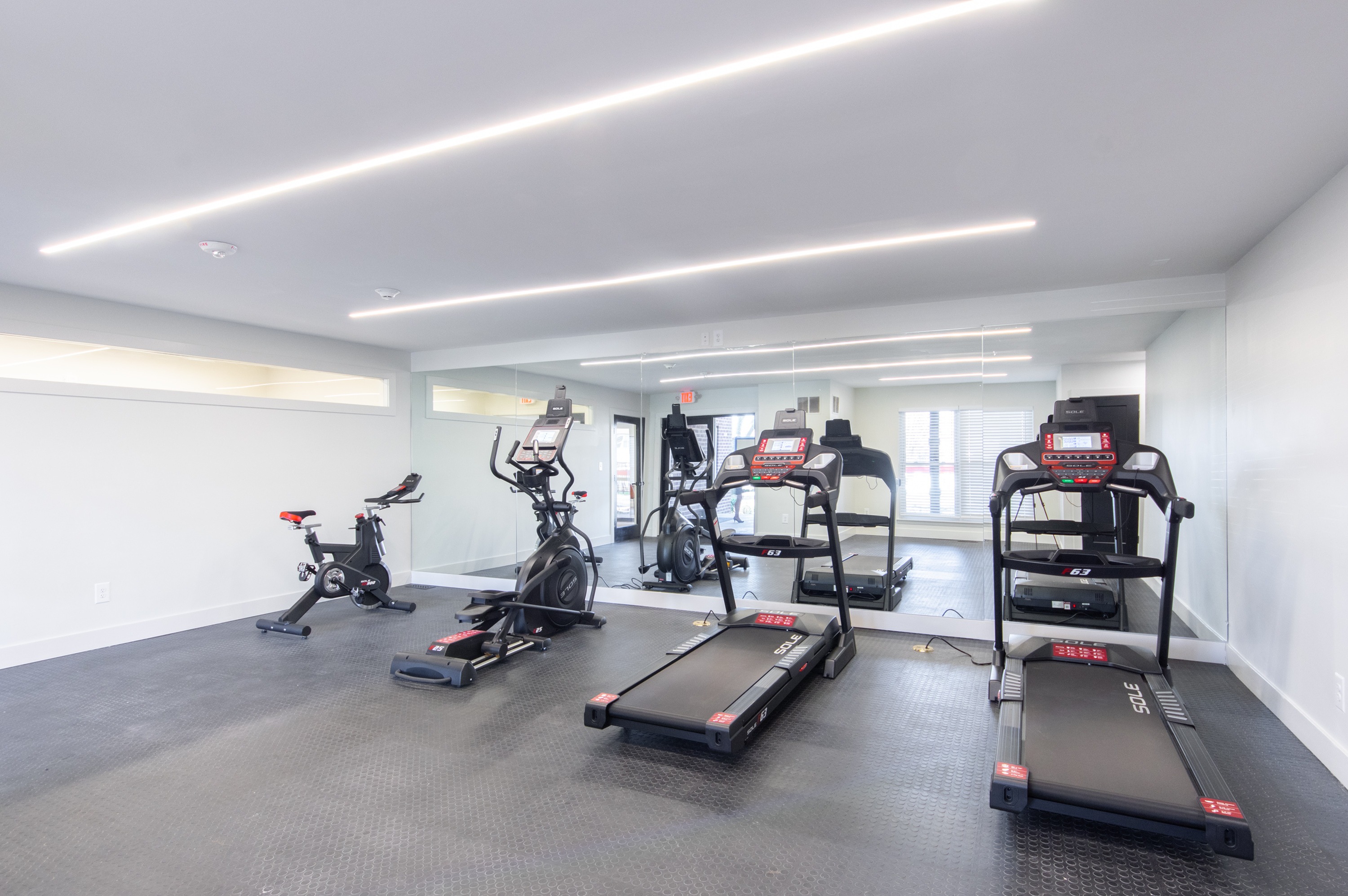 Fitness Center at Edgewater Manor Apartments