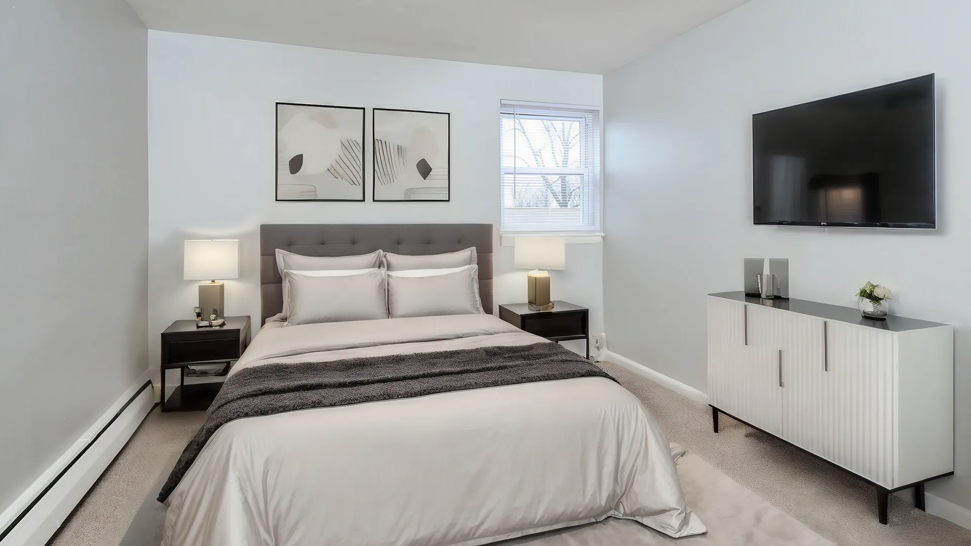 Hillside Pointe Apartments