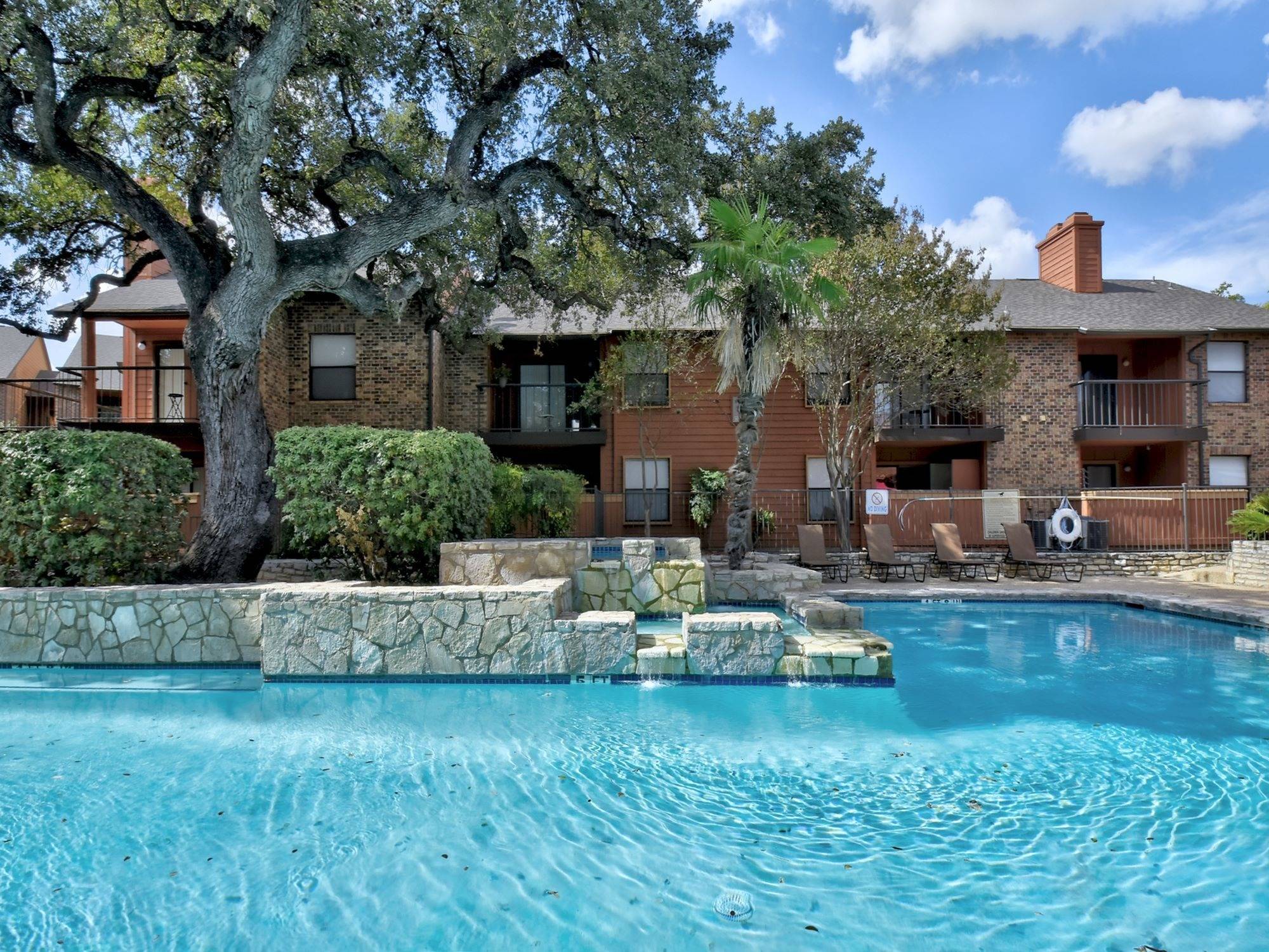Explore virtual photo 360 tours of our community