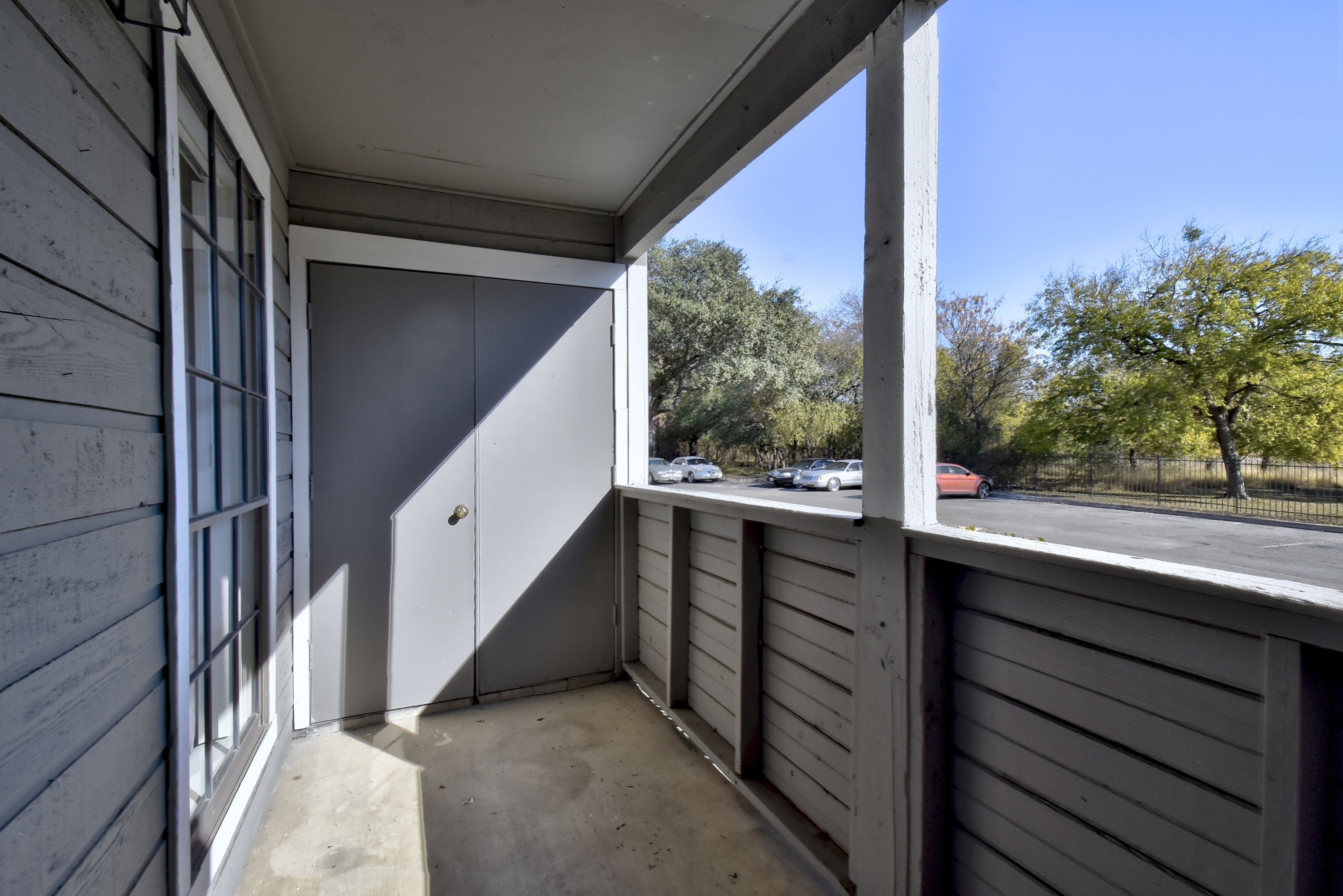 Silver Oaks Apartments - San Antonio TX