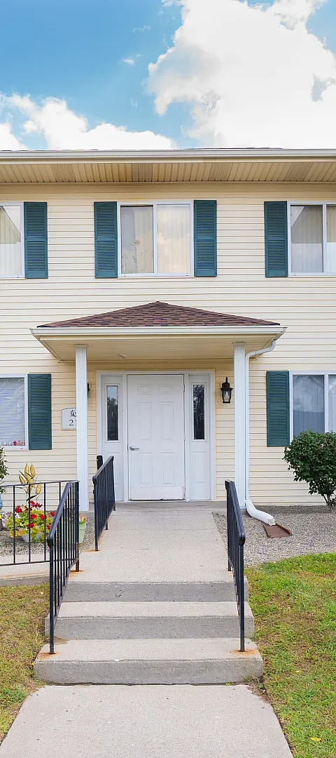 Courtyard Apartments - Exterior View