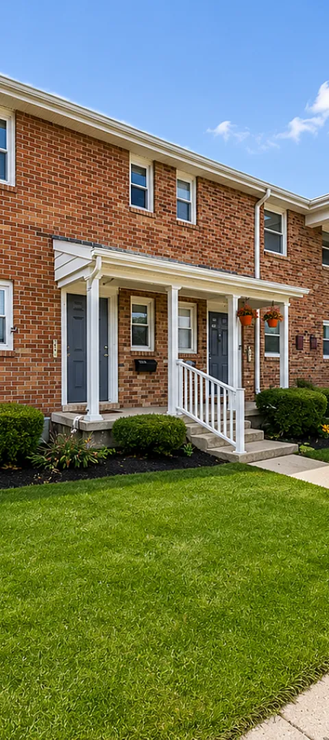 Elm Hill Estates Apartments & Townhomes - Brick Exterior