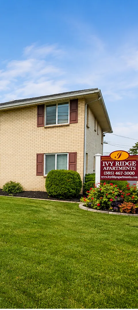 Ivy Ridge Apartments - Exterior View