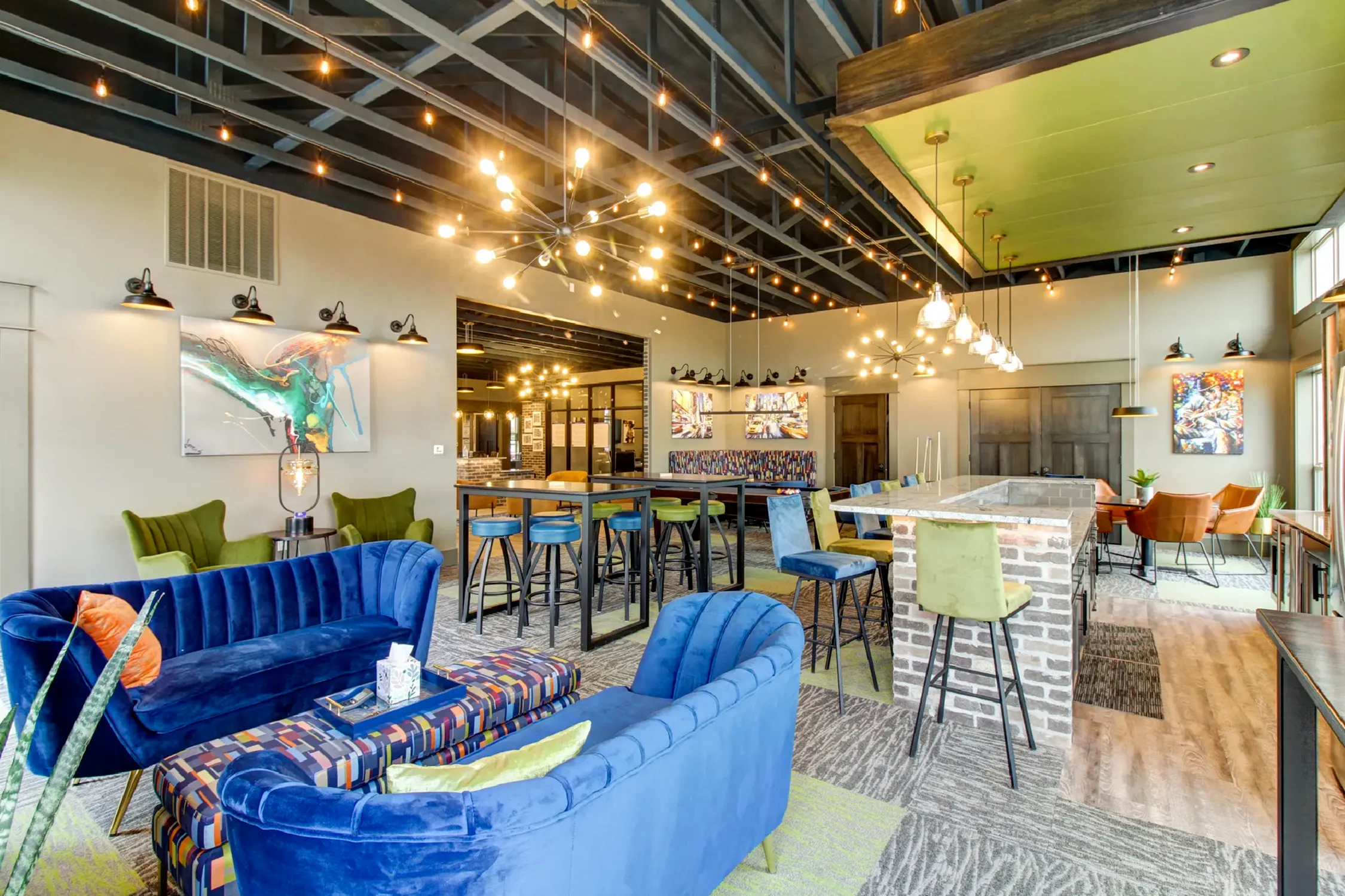 Clubhouse Dining | The Emery - Altoona  | Altoona, Iowa