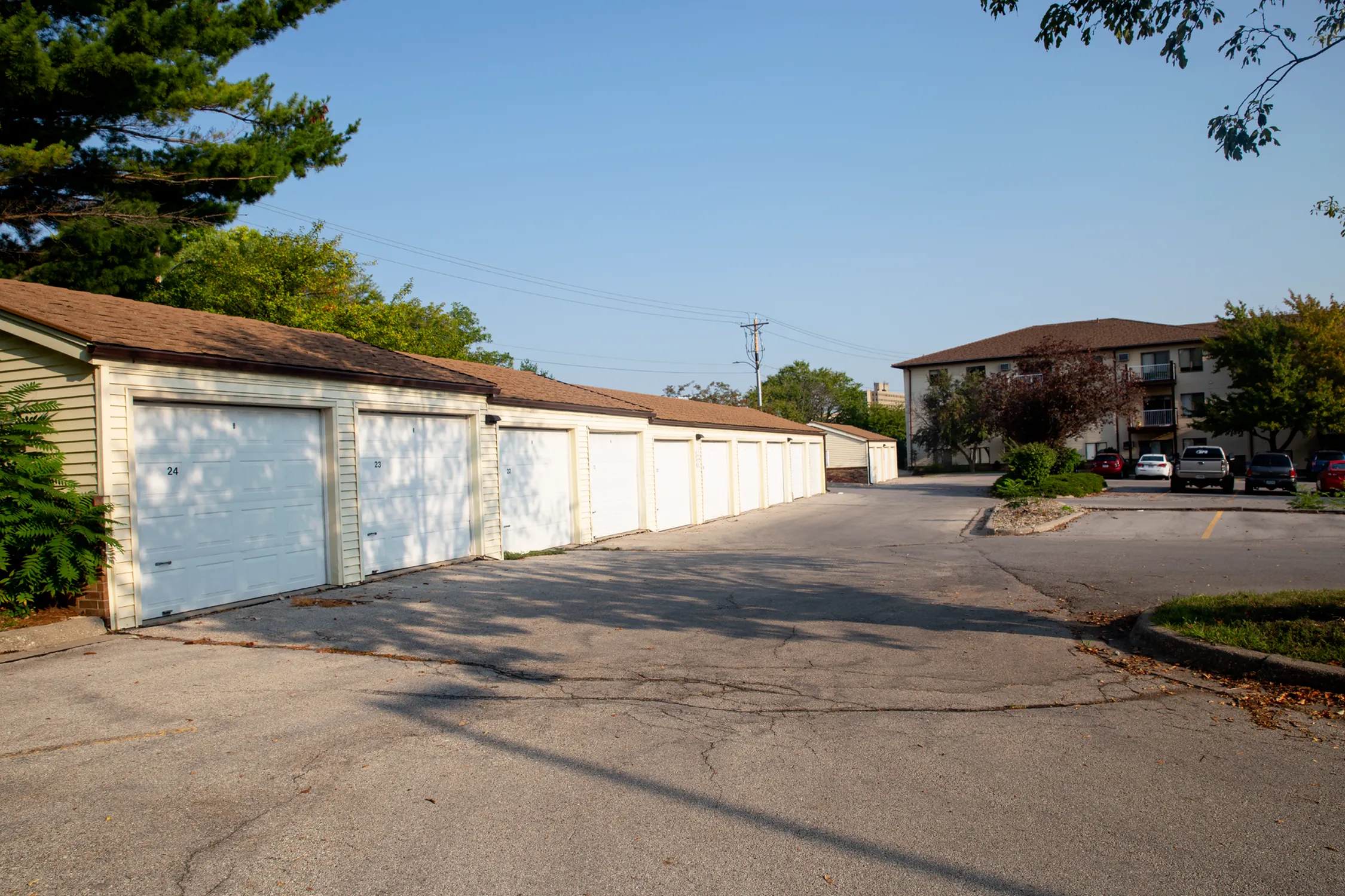 Gateway Hills Exterior Garage | Ames, Iowa