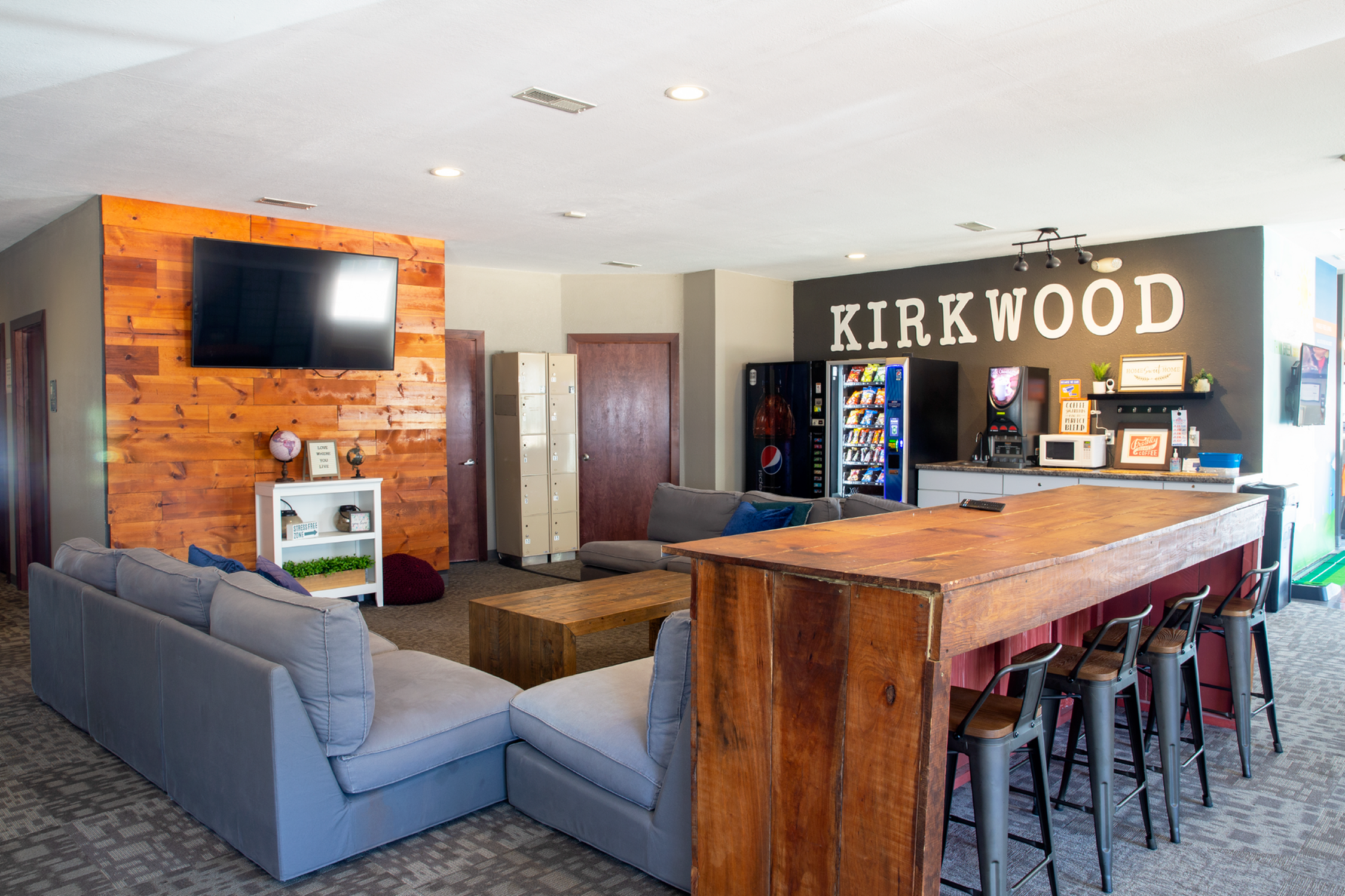 Resident Clubhouse | Campus View & Kirkwood Court | Cedar Rapids, Iowa