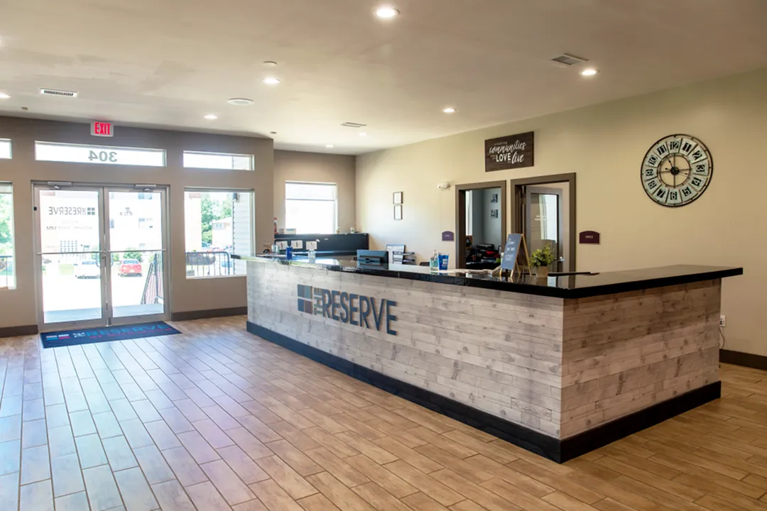 Front Desk | Reserve at Kirkwood | Cedar Rapids, Iowa
