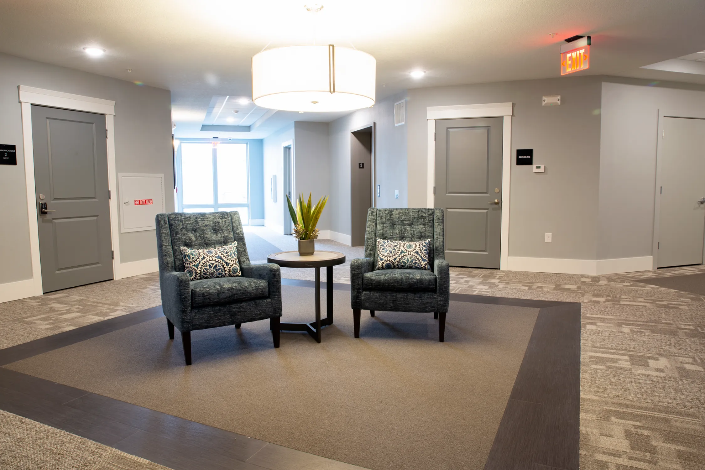 Lobby Seating Area | Attivo Trails Waukee | Waukee, Iowa