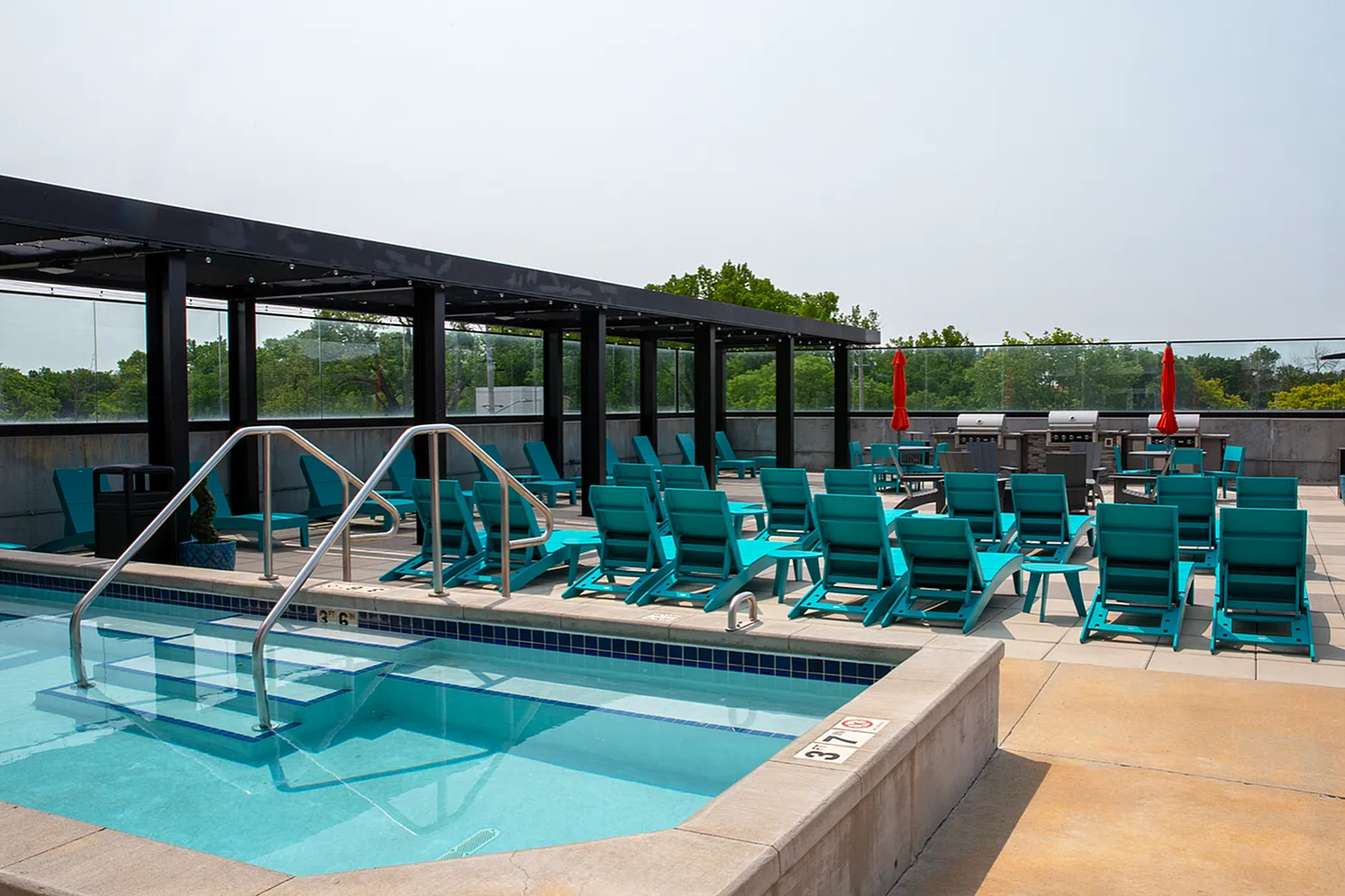 Rooftop Lounge | 2700 Lincoln | Ames IA Student Apartments