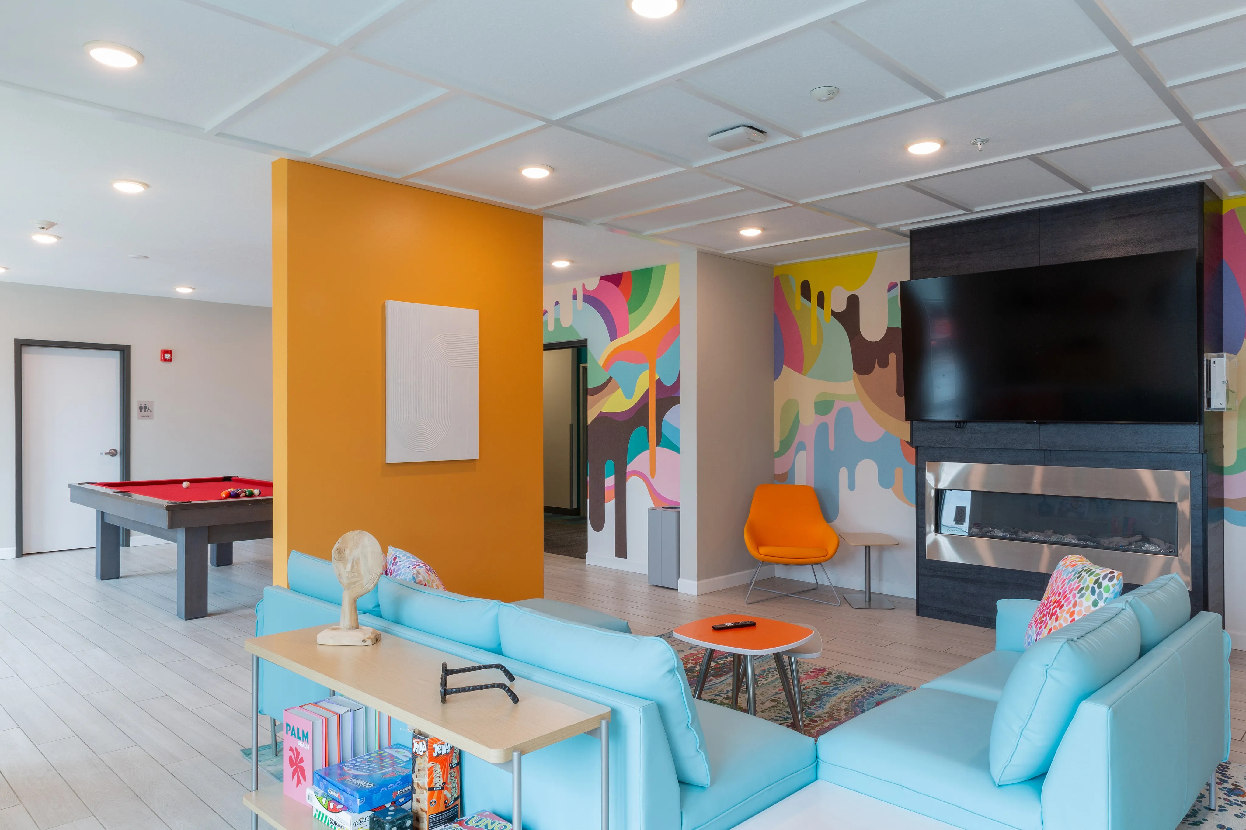 Game Room | 2700 Lincoln